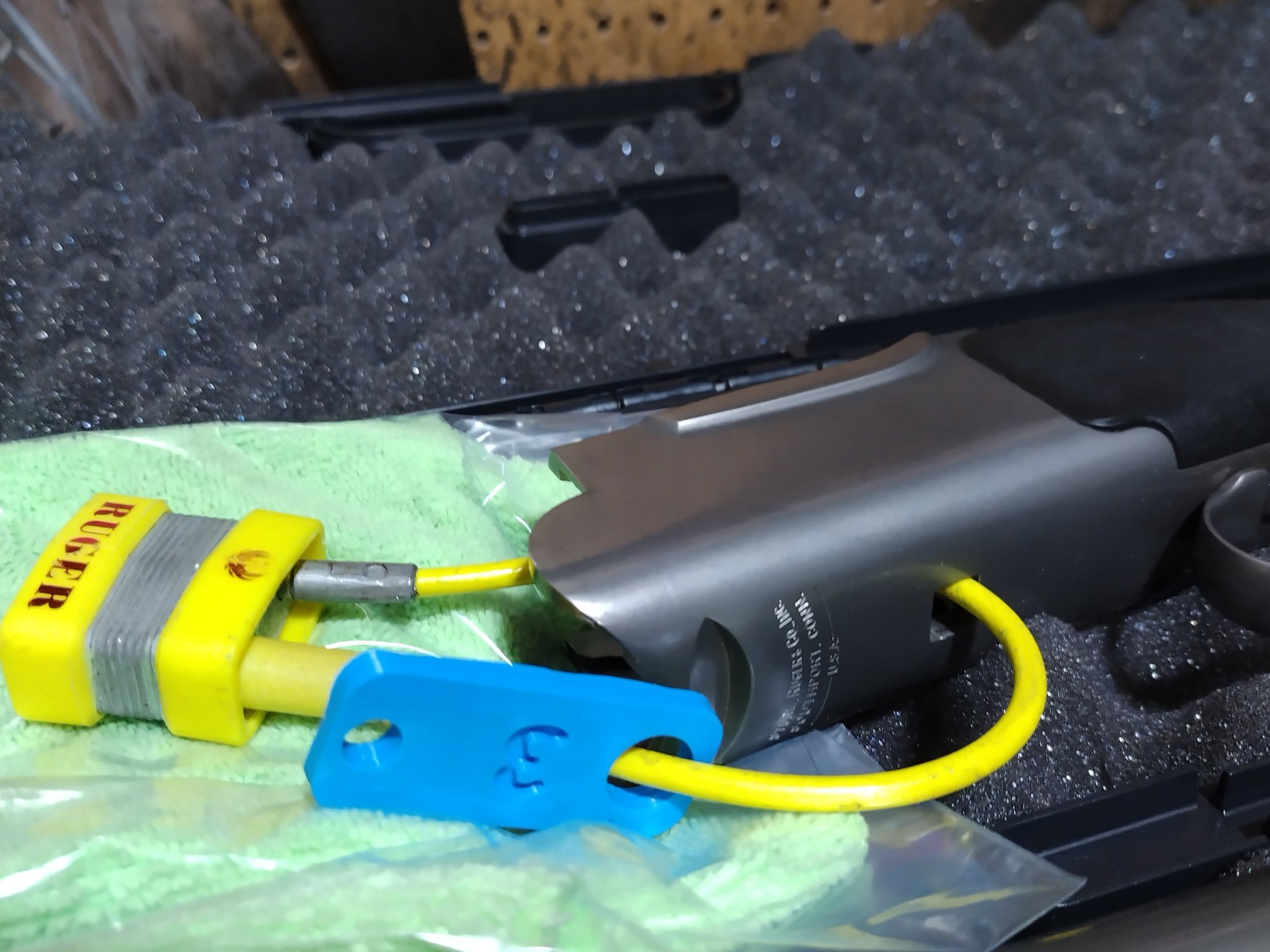 Thẻ khóa số cơ bản cho chìa khóa và khóa cửa