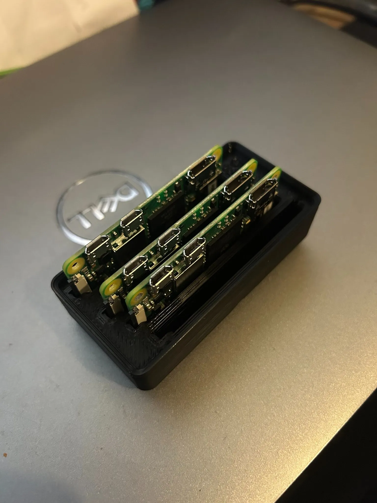 Giá đỡ nhiều Raspberry Pi Zero cho hệ thống Gridfinity