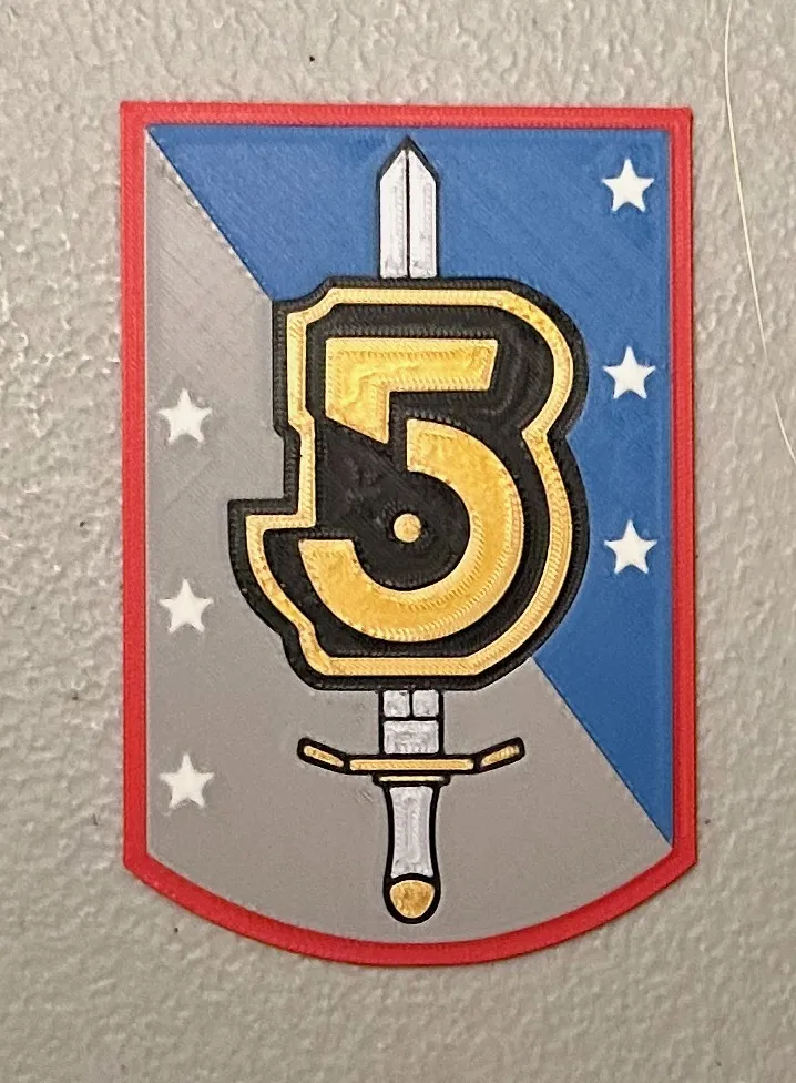 Nam châm biểu tượng Babylon 5 nhiều màu sắc