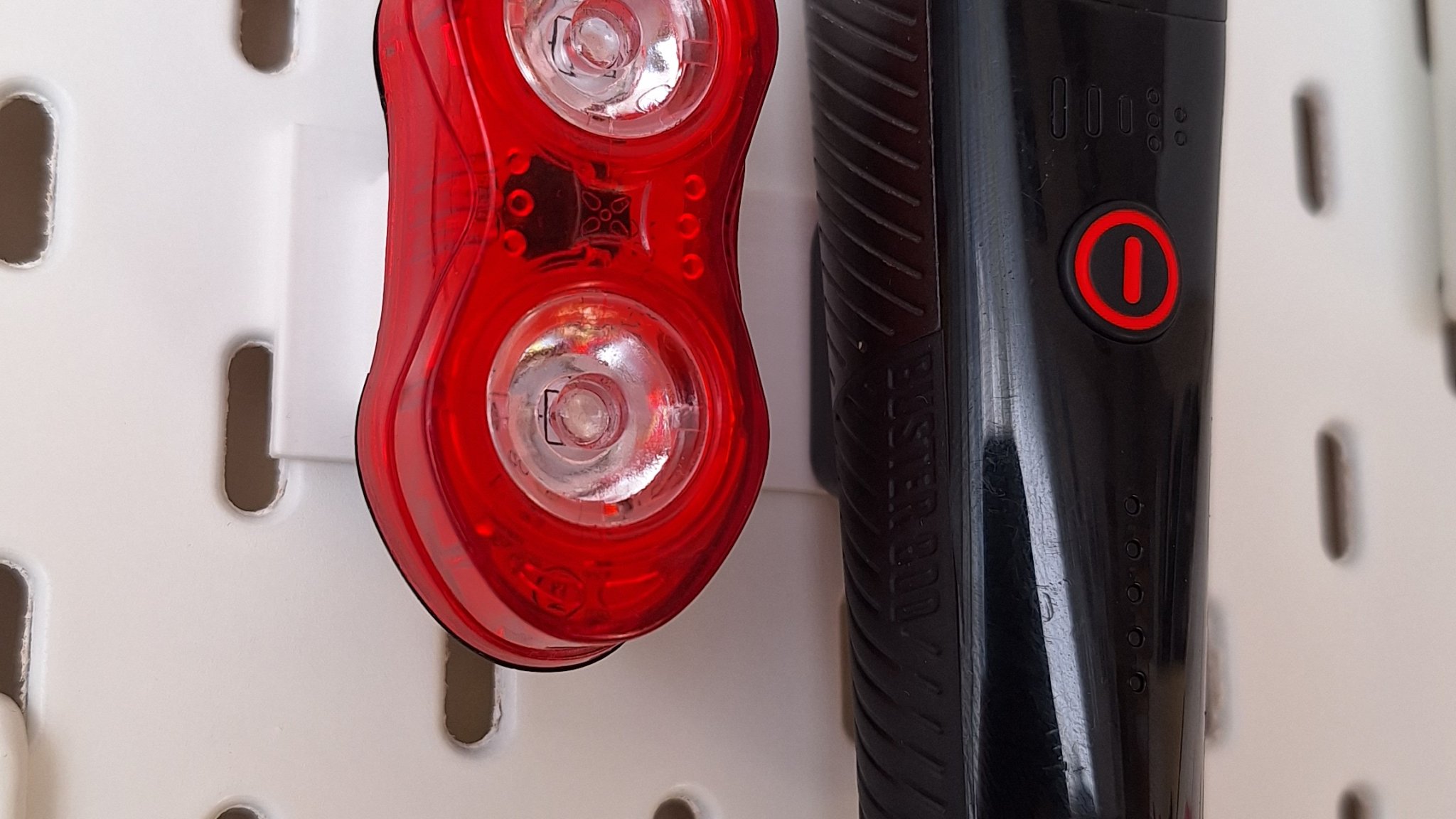 Giá đỡ đèn xe đạp Skadis tương thích Sigma 800