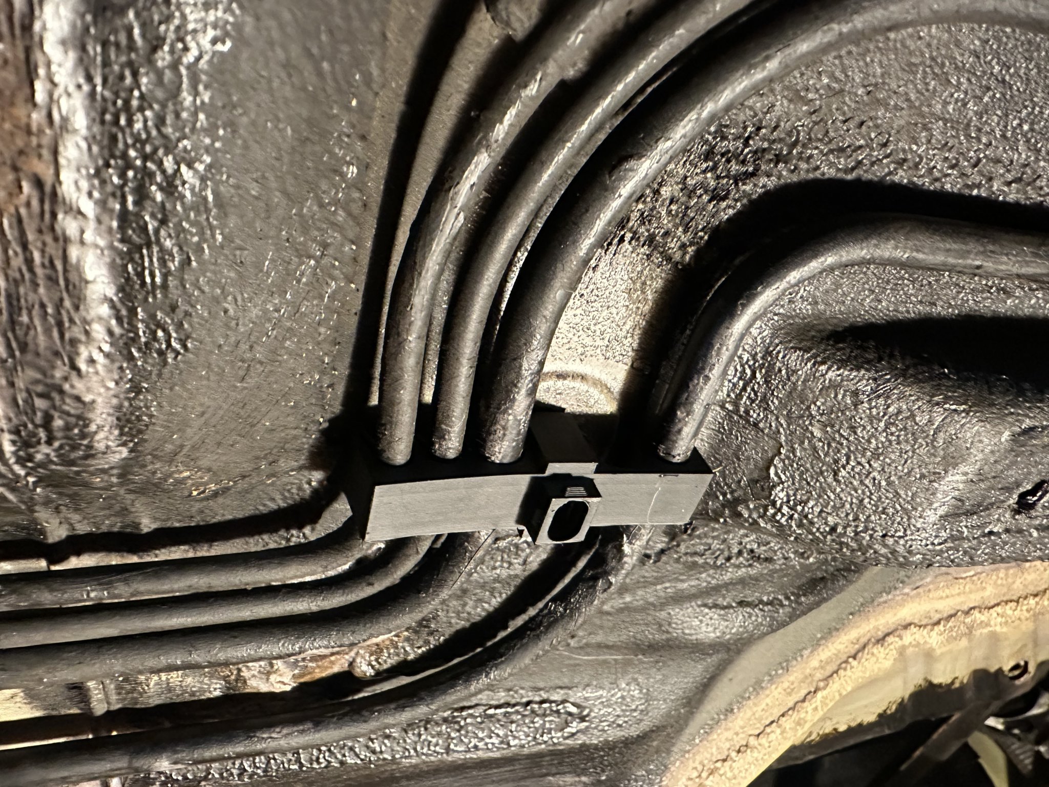 Kẹp ống nhiên liệu cho Nissan 350Z