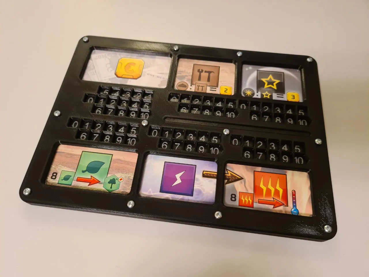 Cải tiến bảng điều khiển Terraforming Mars bằng mô hình giấy