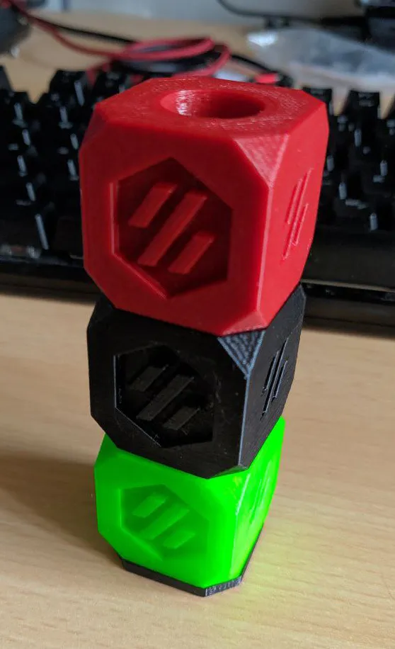 Tháp xếp hình Voron Cube