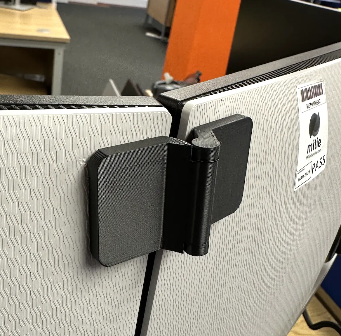 Dụng Cụ Căn Chỉnh / Bản Lề Màn Hình