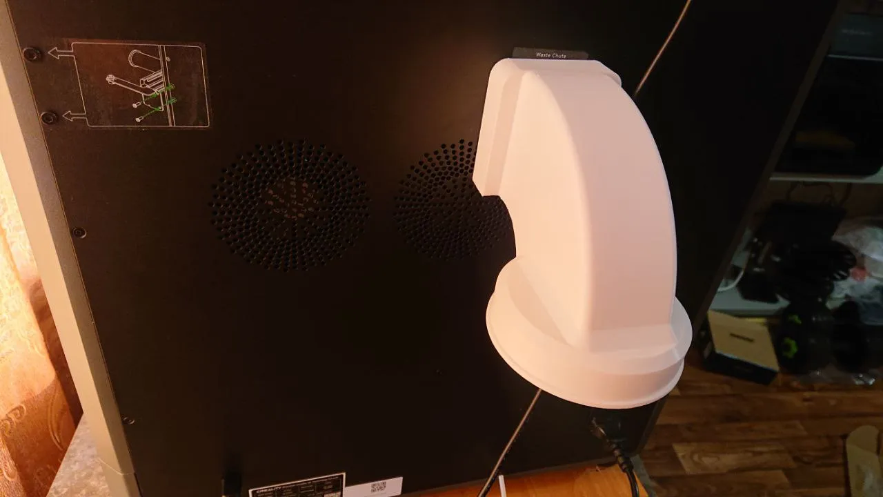 Dẫn chất thải nhựa vào túi cho Creality K2 Plus