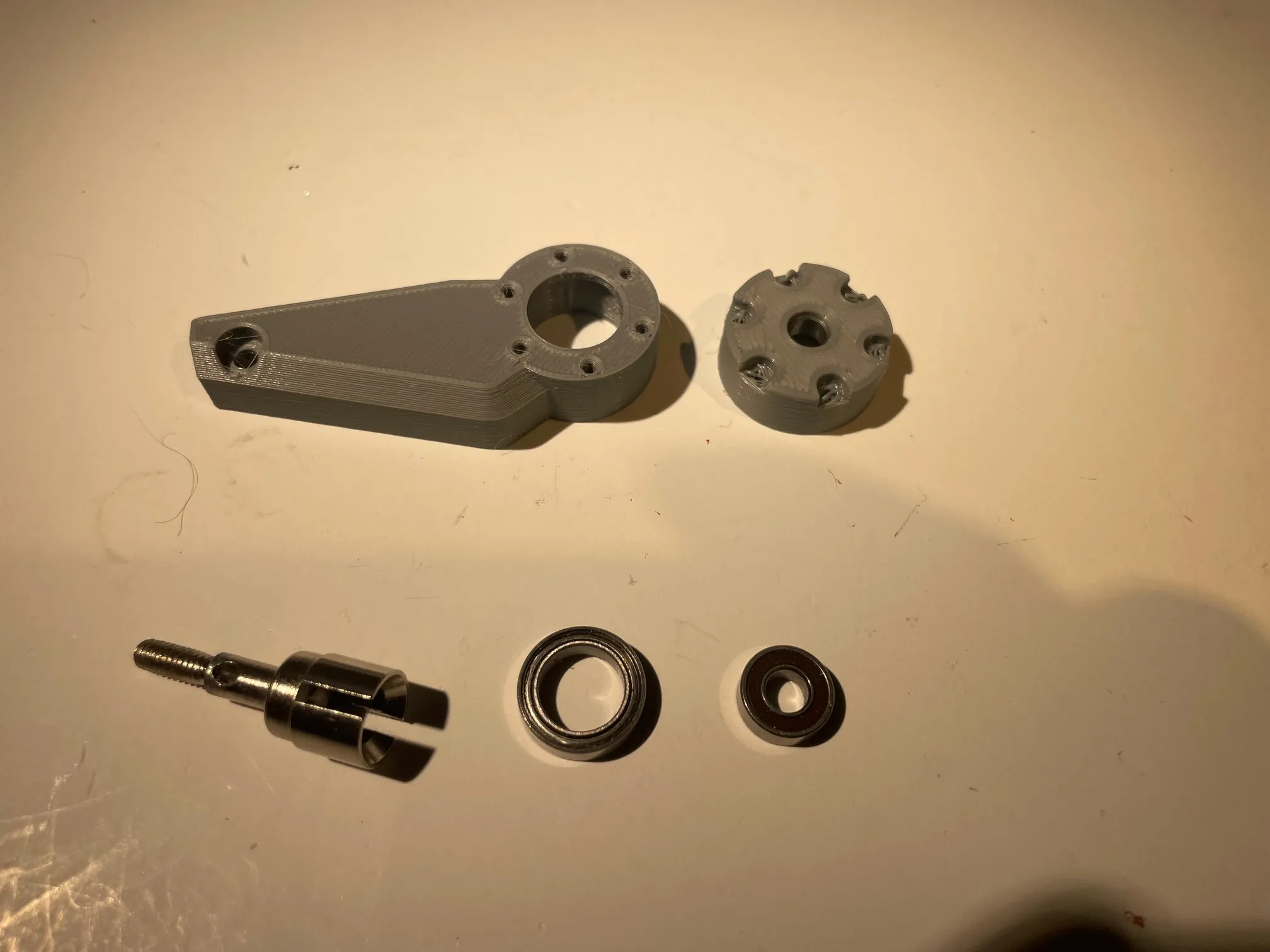 Phụ tùng theo yêu cầu và phụ tùng đã ngừng sản xuất