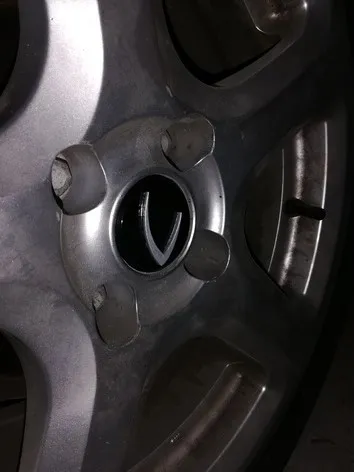 Nắp trung tâm bánh xe cho vành lốp mùa đông