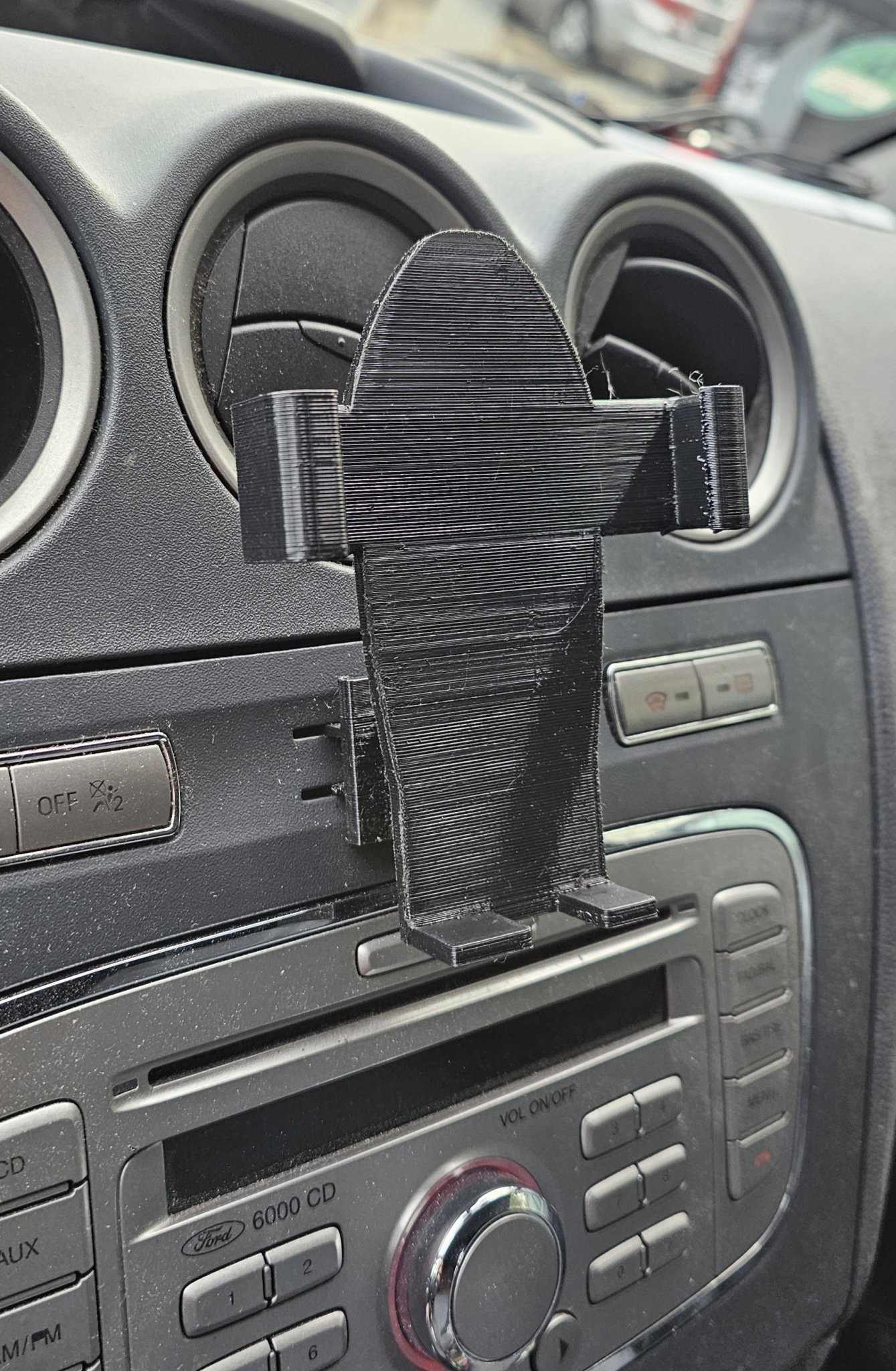 Giá đỡ điện thoại cho Ford Transporter với kẹp S23 Ultra