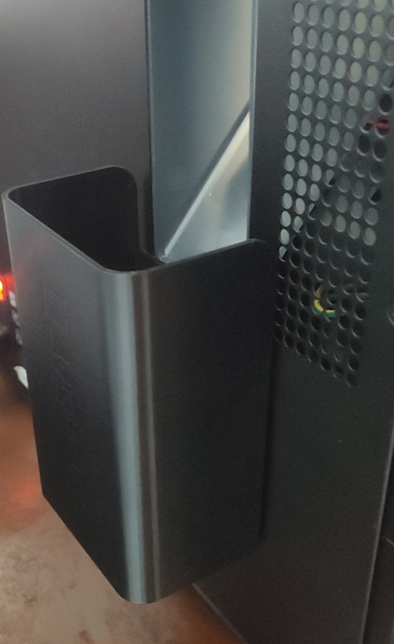 Thùng chứa phân từ tính Bambu Lab P1P với logo