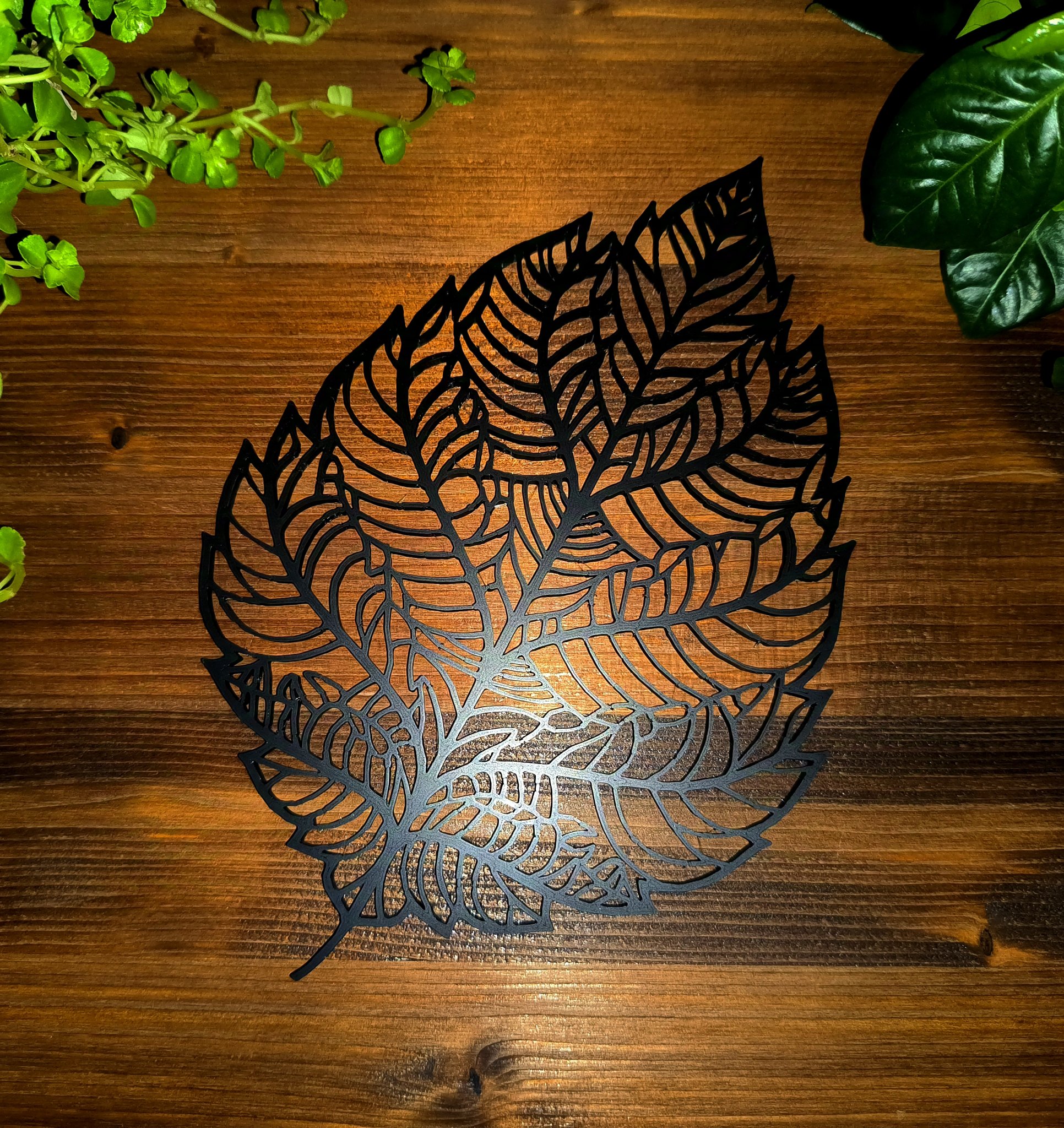 Mô hình Lá Sồi Thiết Kế Voronoi