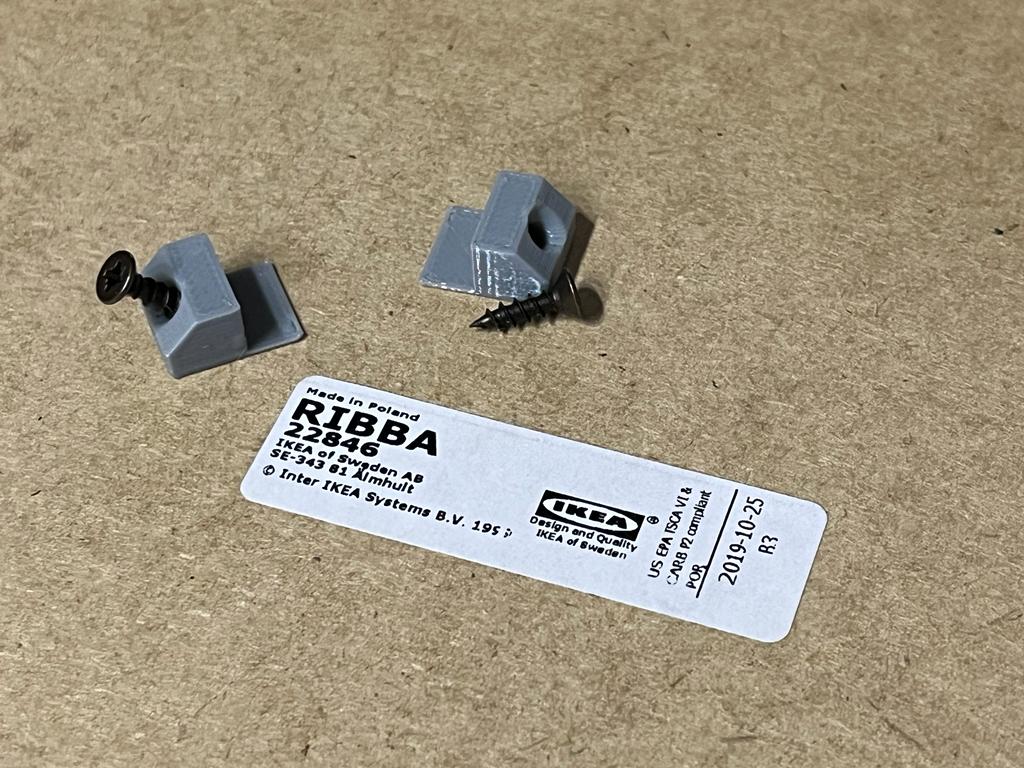 Sửa chữa khung tranh Ikea RIBBA bị hỏng clip gắn phía sau