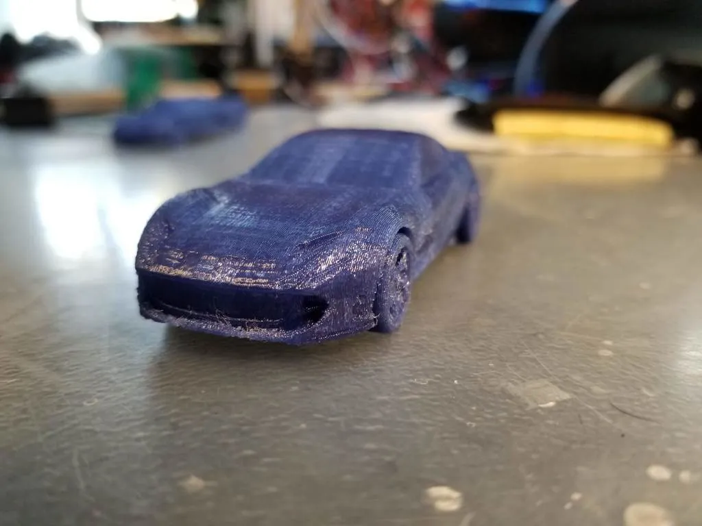 Ferrari 812 Superfast với bánh xe chuyển động in liền