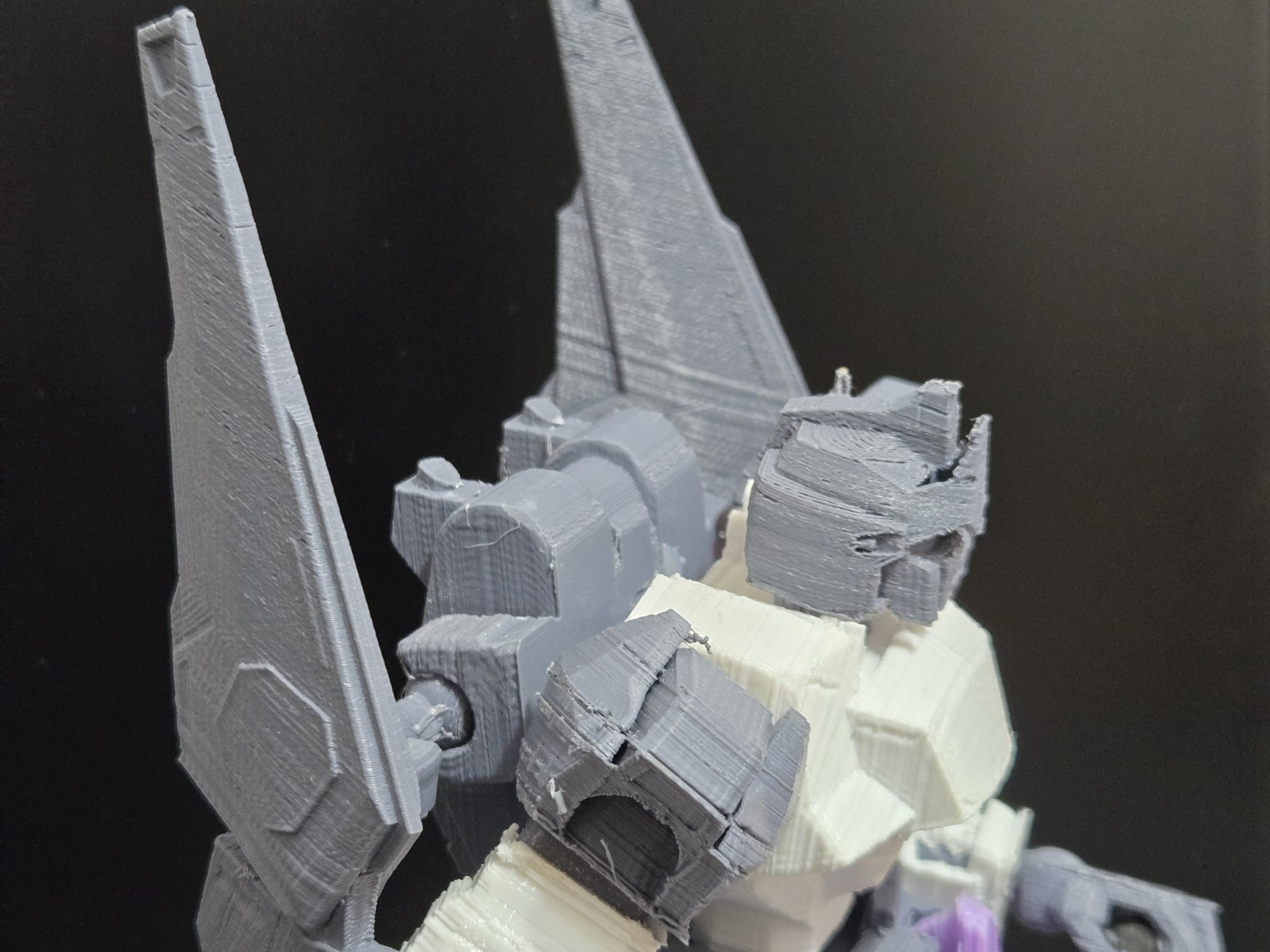 Ba lô cho mẫu Dummy 13 của Gundam