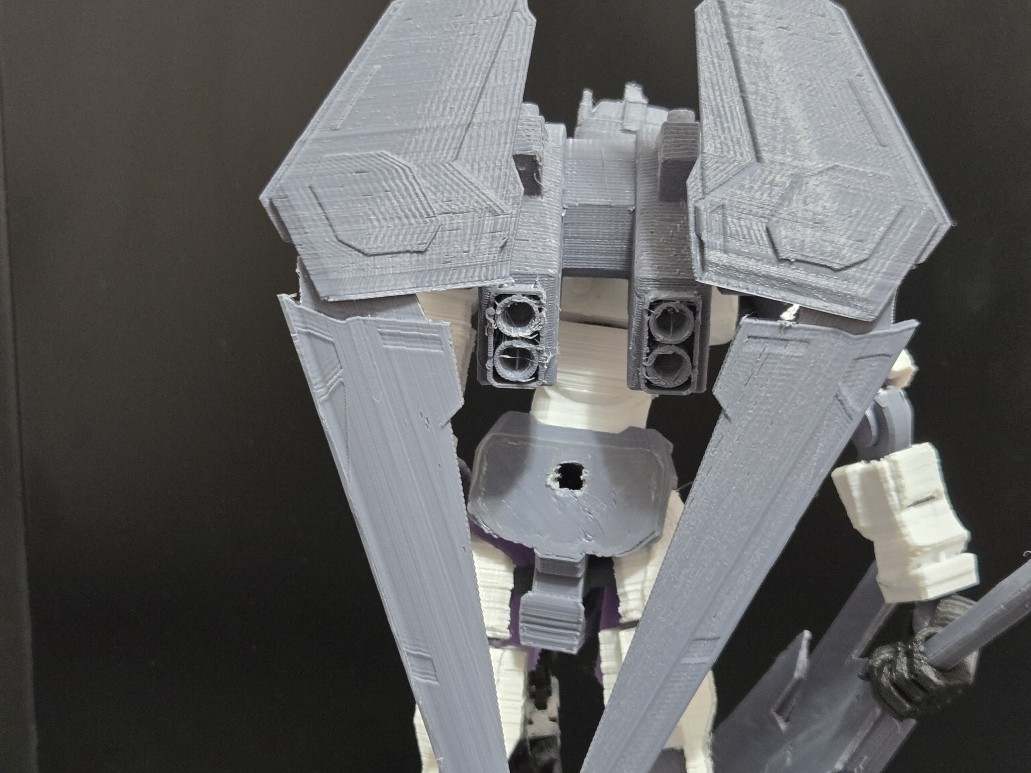 Ba lô cho mẫu Dummy 13 của Gundam