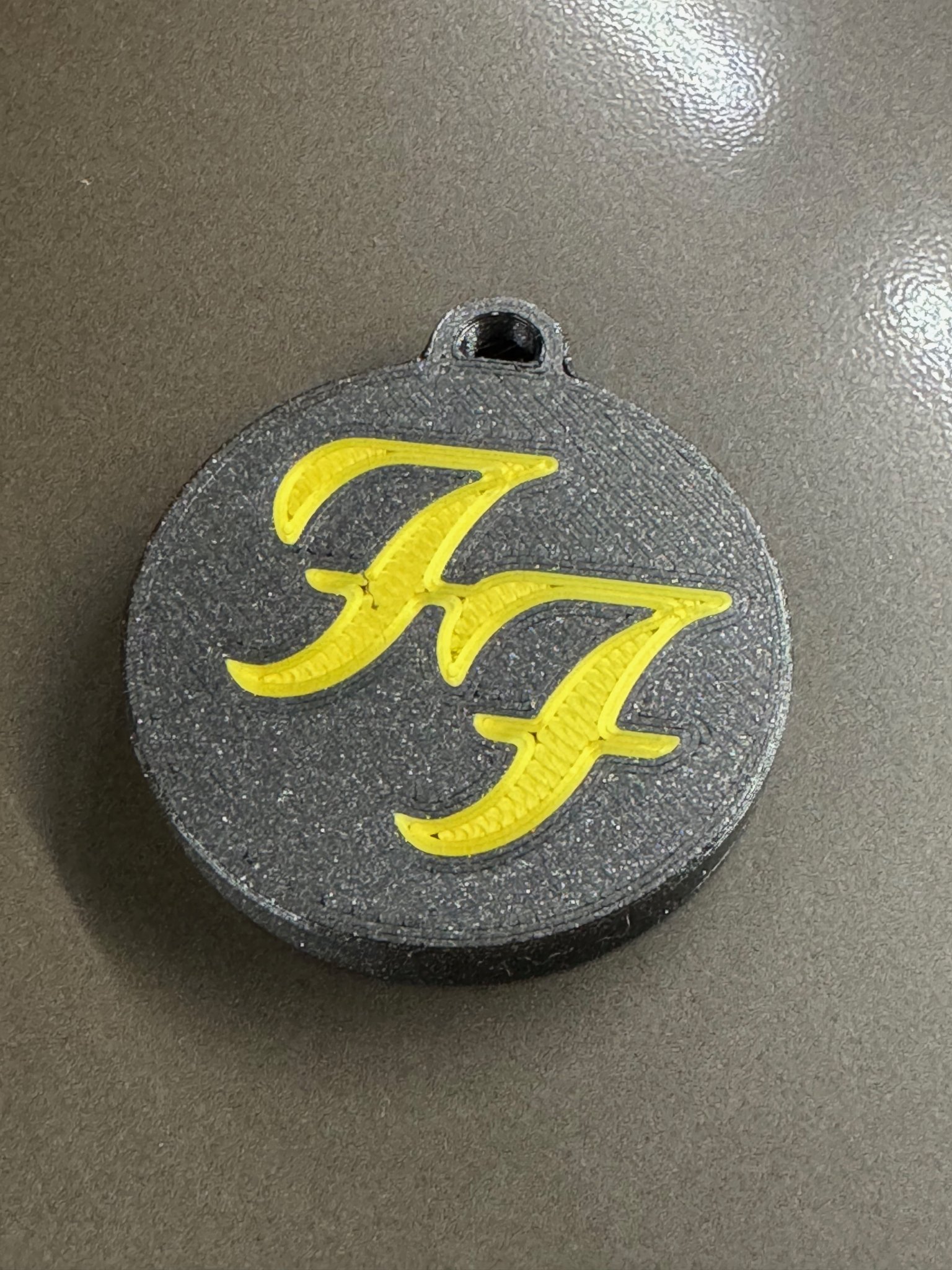 Thẻ hành lý / móc khóa Foo Fighters hai mặt