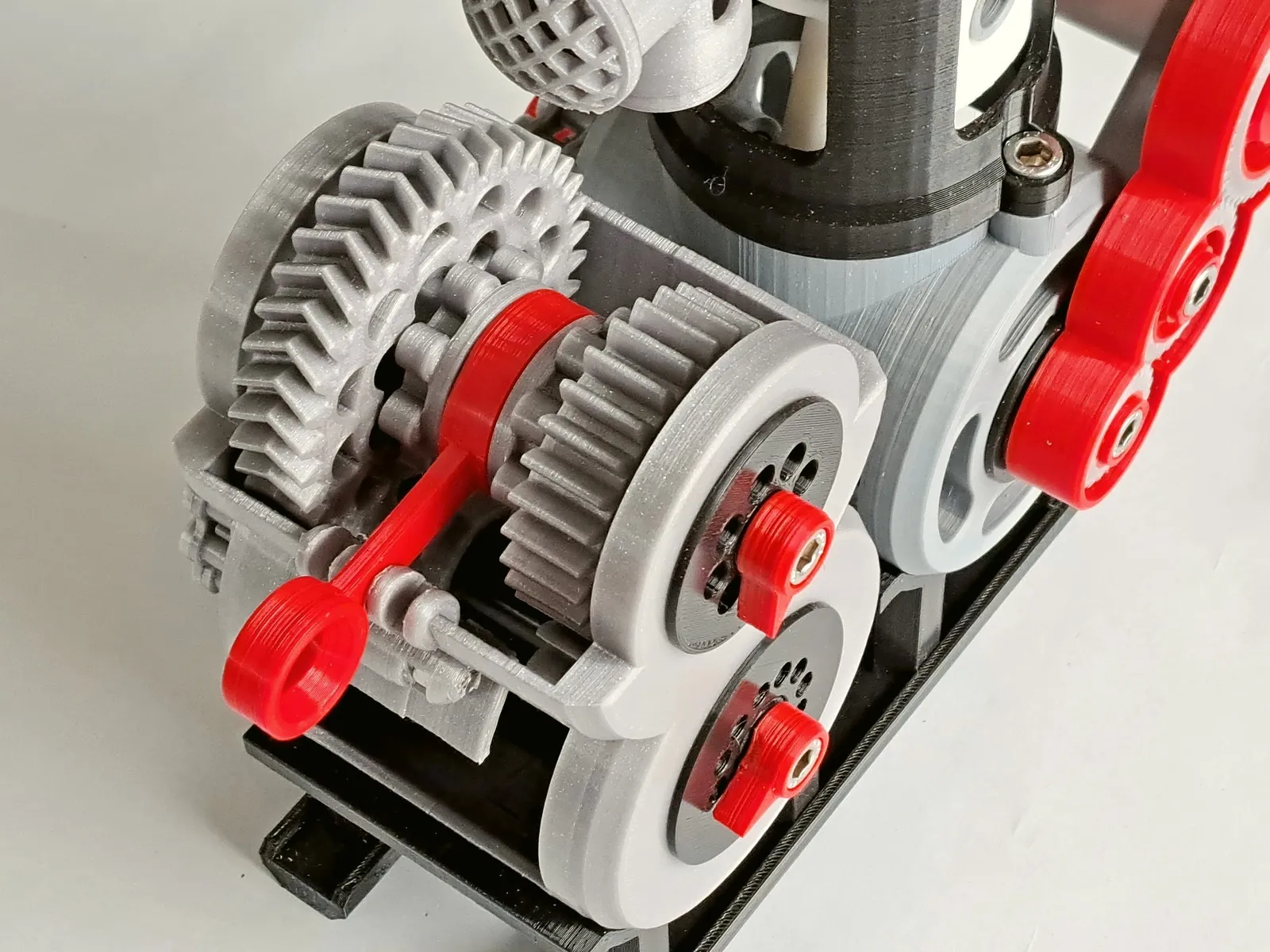 Động cơ Push Rod Có Hộp Số