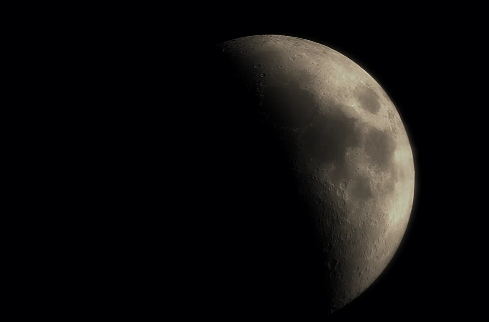 Kính thiên văn du lịch 114mm (Phiên bản cũ)