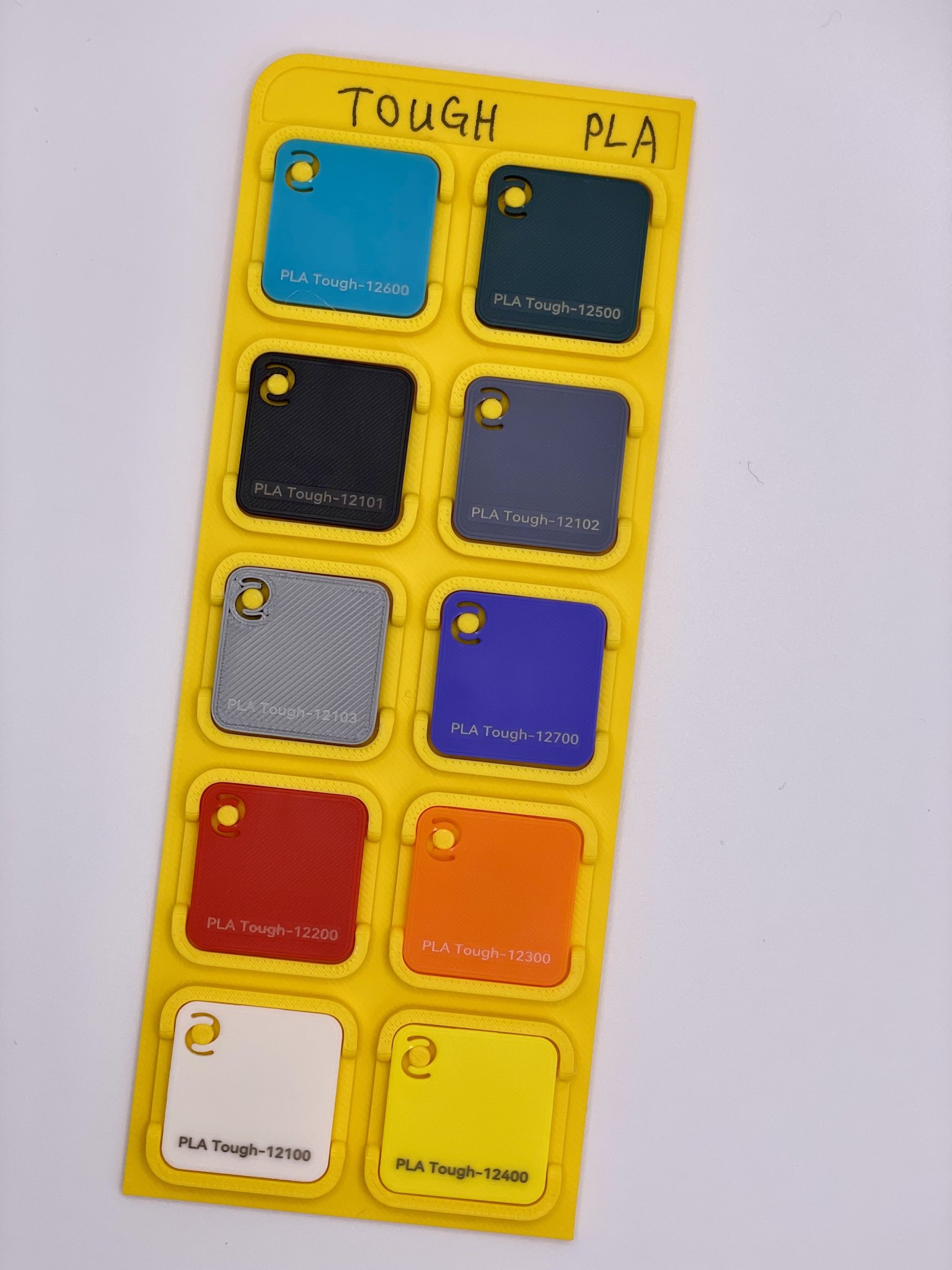 Giá đỡ và hộp lưu trữ mẫu filament cho 80 mẫu