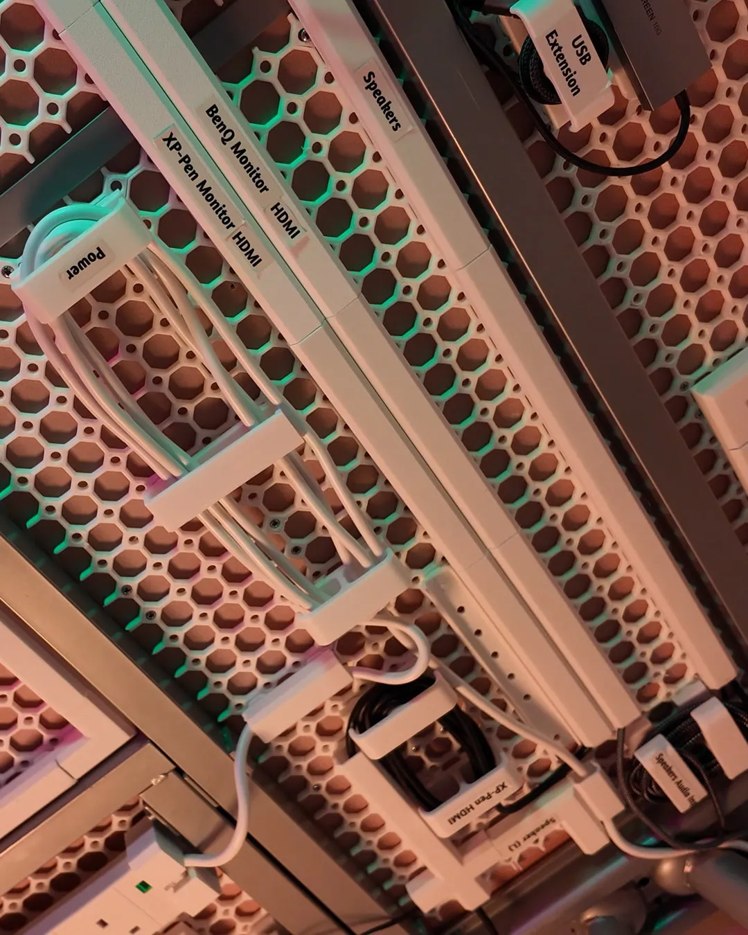 Underware - Giải pháp quản lý cáp tối ưu