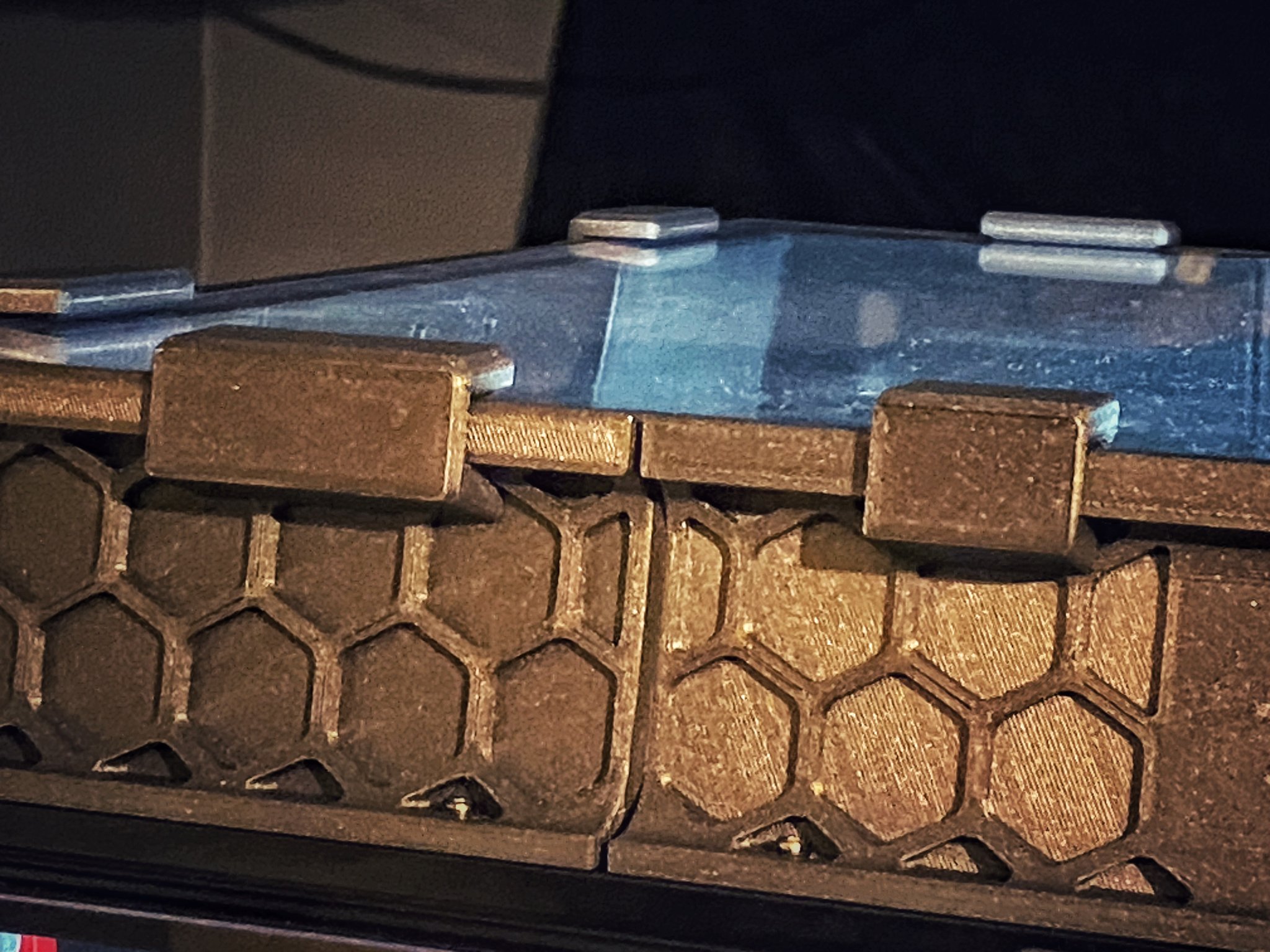 Kẹp Tấm Che Trên Voron 2.4 / Trident Top Hat Không Cần Phần Cứng