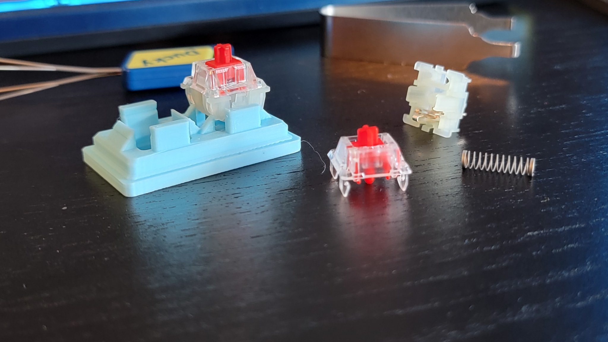 Mở công tắc MX và Kailh cho bàn phím cơ