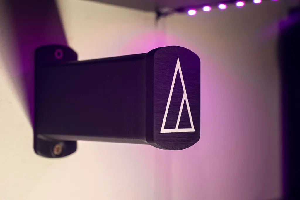 Giá đỡ tai nghe Audio-Technica treo tường