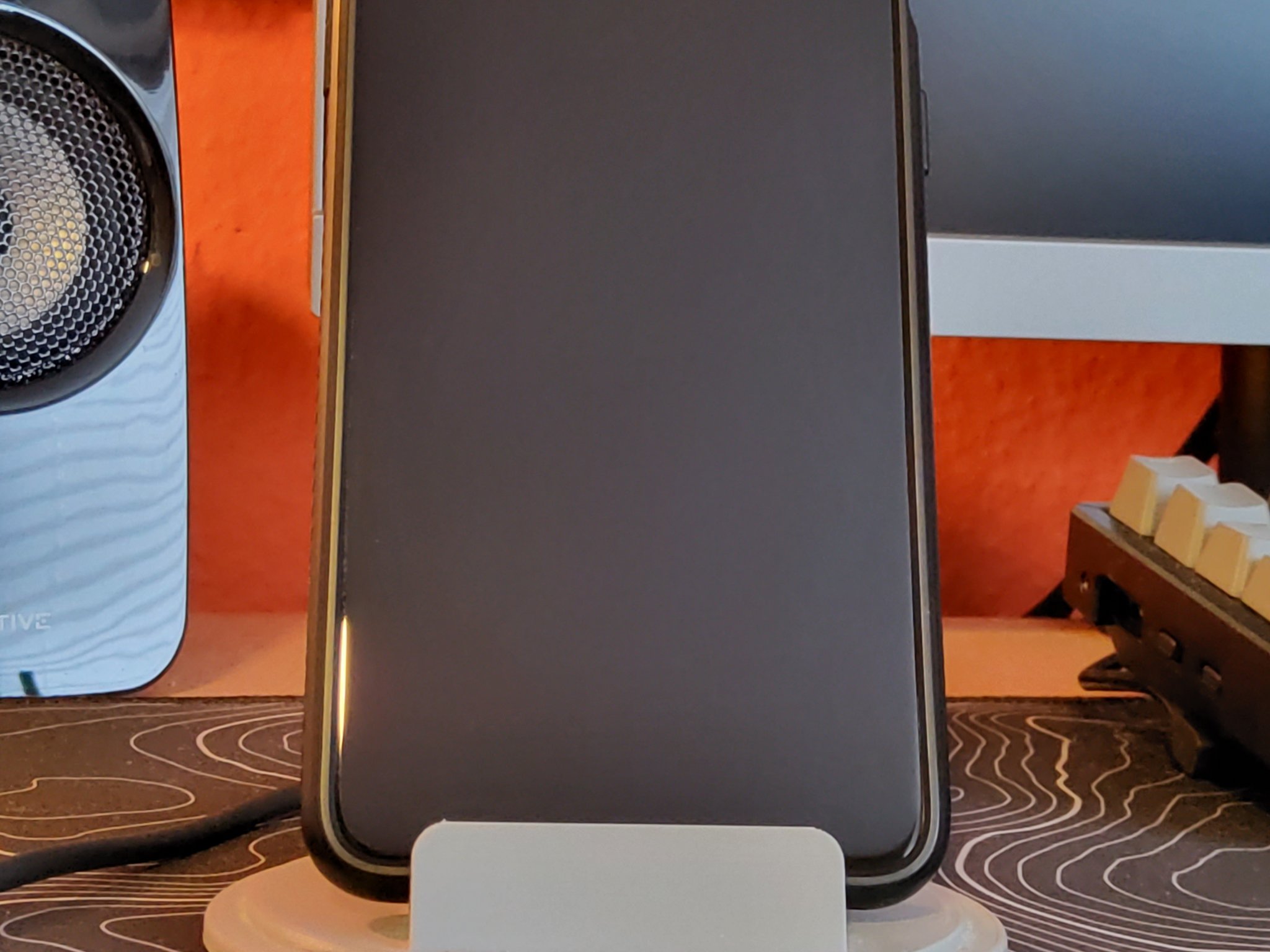 Giá đỡ điện thoại thông minh cho độ dày tối đa 14.5mm