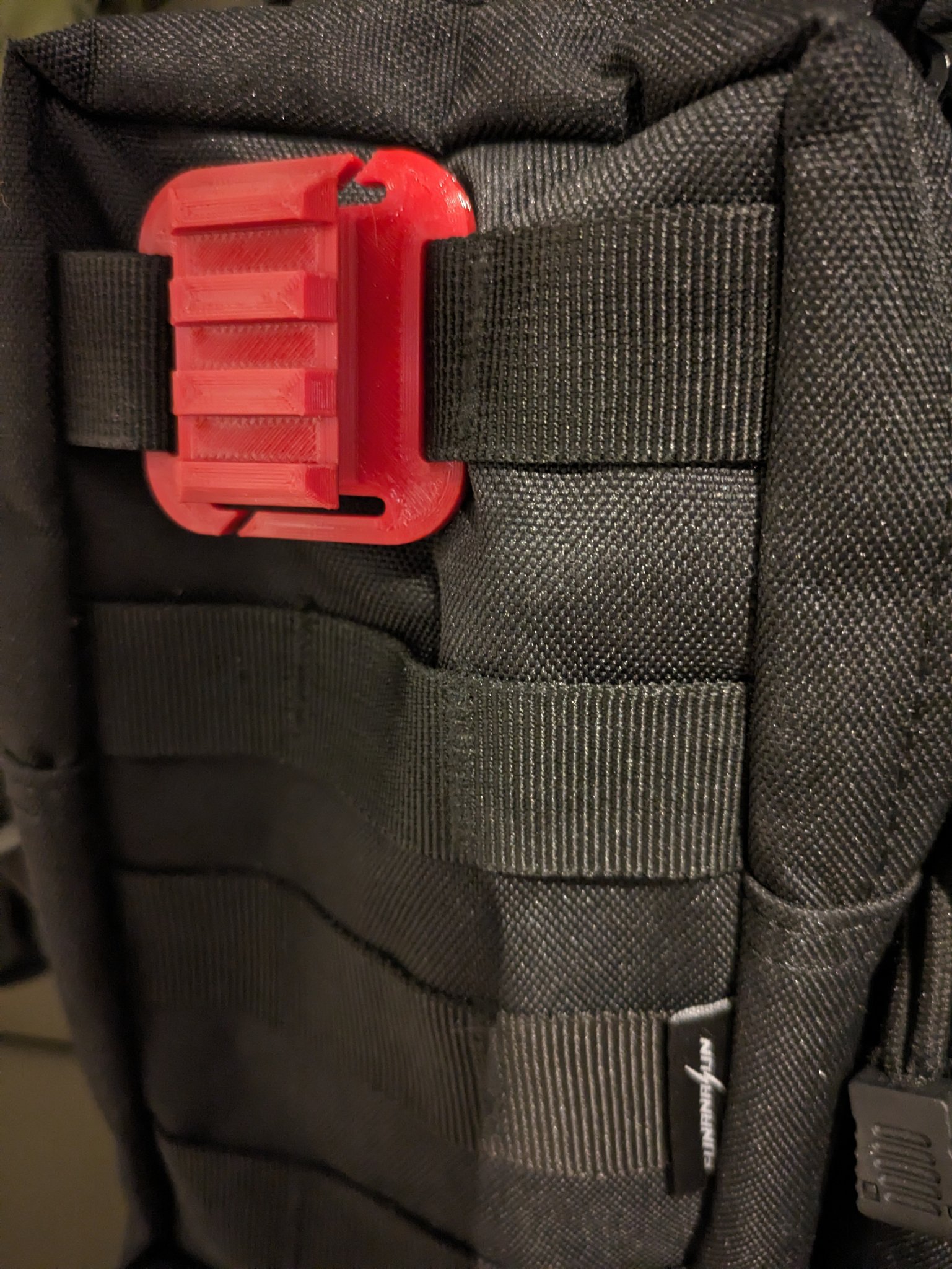 Phụ kiện Picatinny cho hệ thống Molle