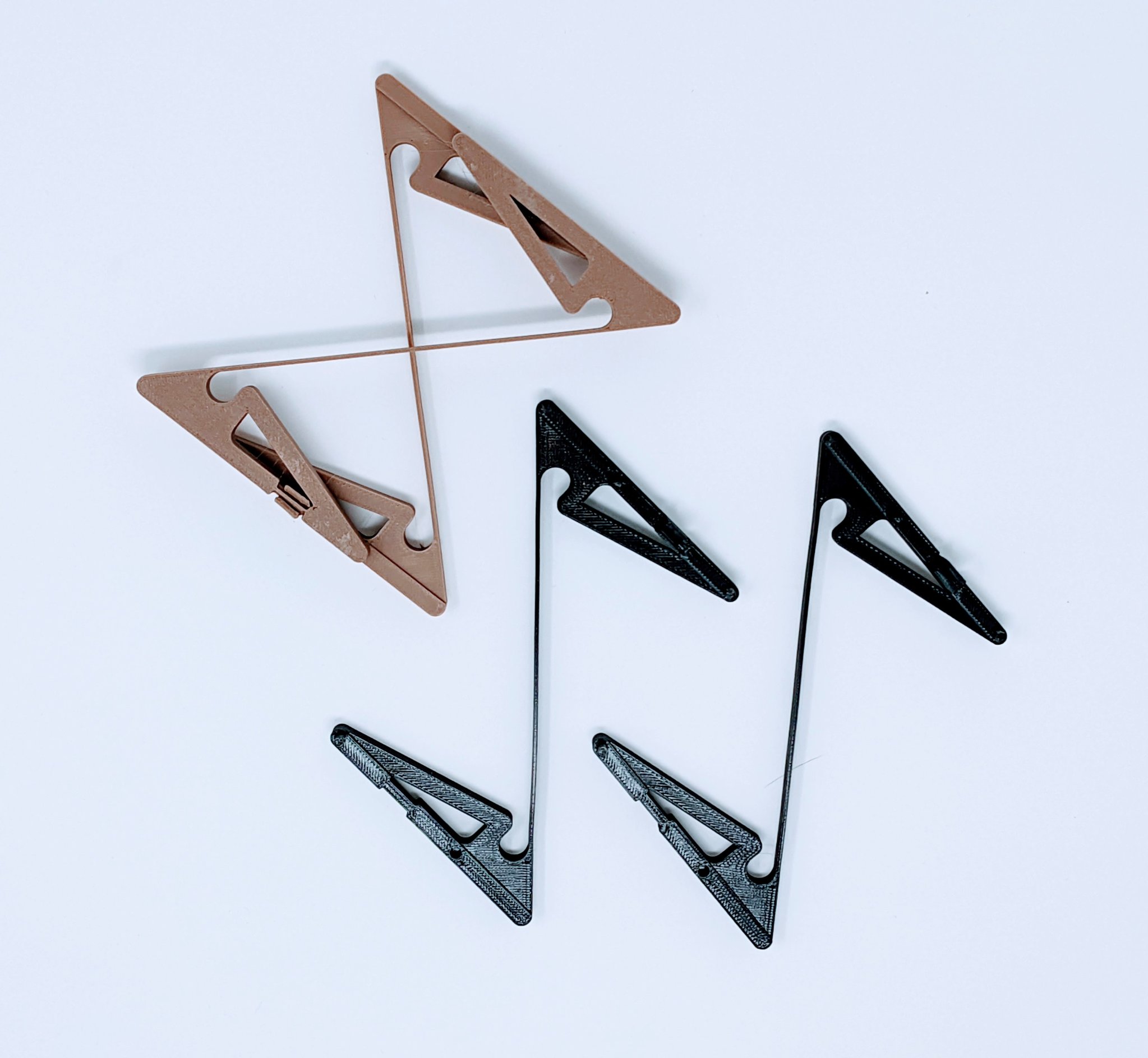 Bản Lề Lò Xo Đơn Giản Có Khớp Nối