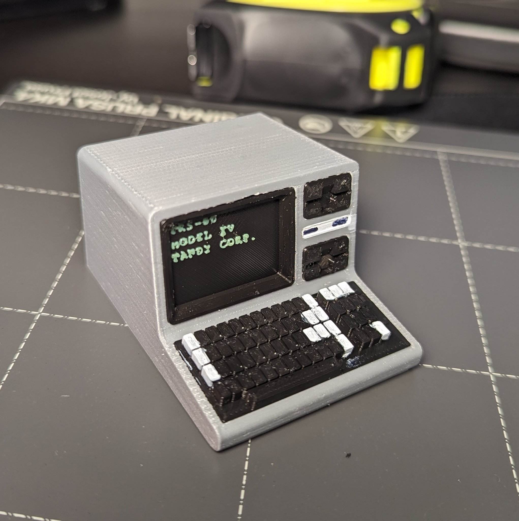 Mô hình TRS-80 Model IV của Radioshack/Tandy