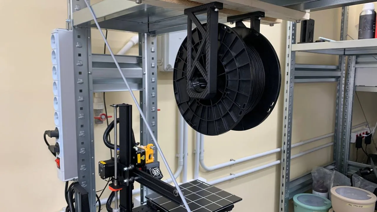 Giá đỡ cuộn dây (Spool holder)