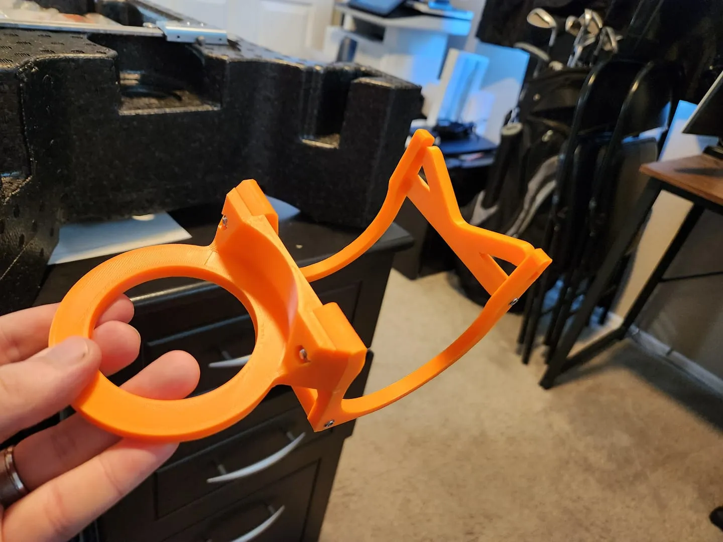 Giá đỡ bình Boostane cho xe Mustang S550