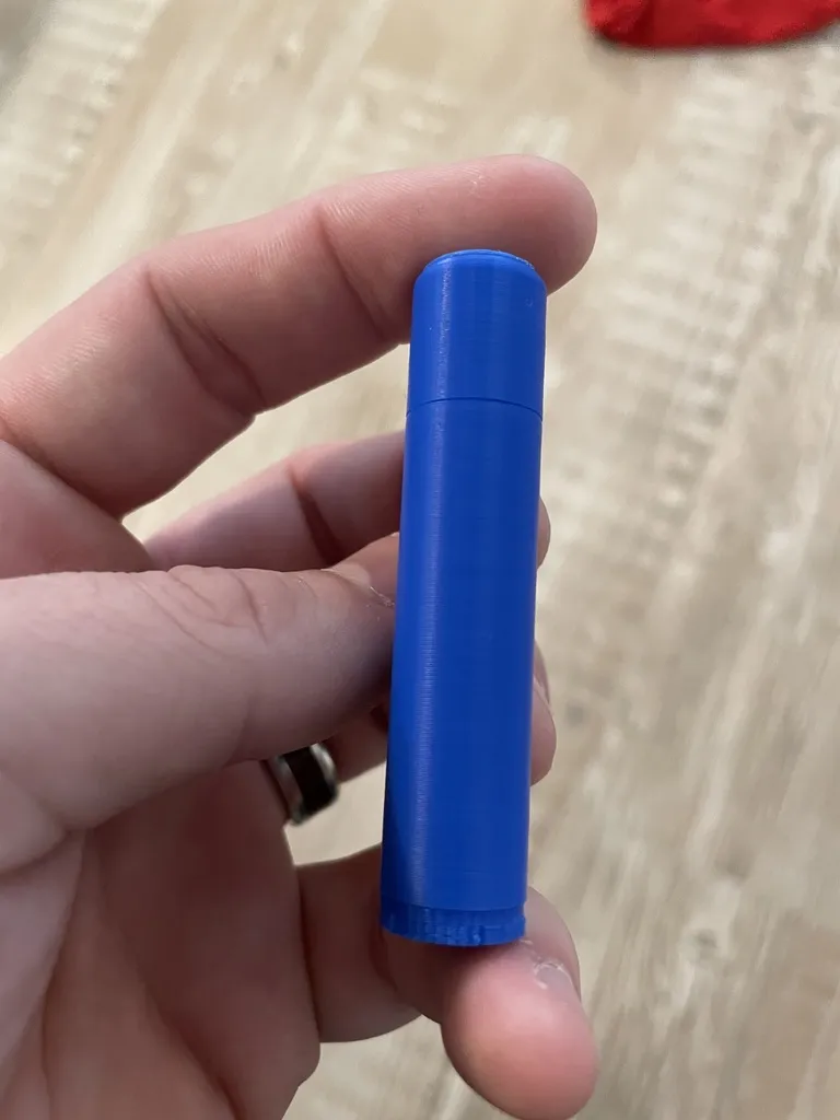 Son dưỡng môi giả cho trẻ em