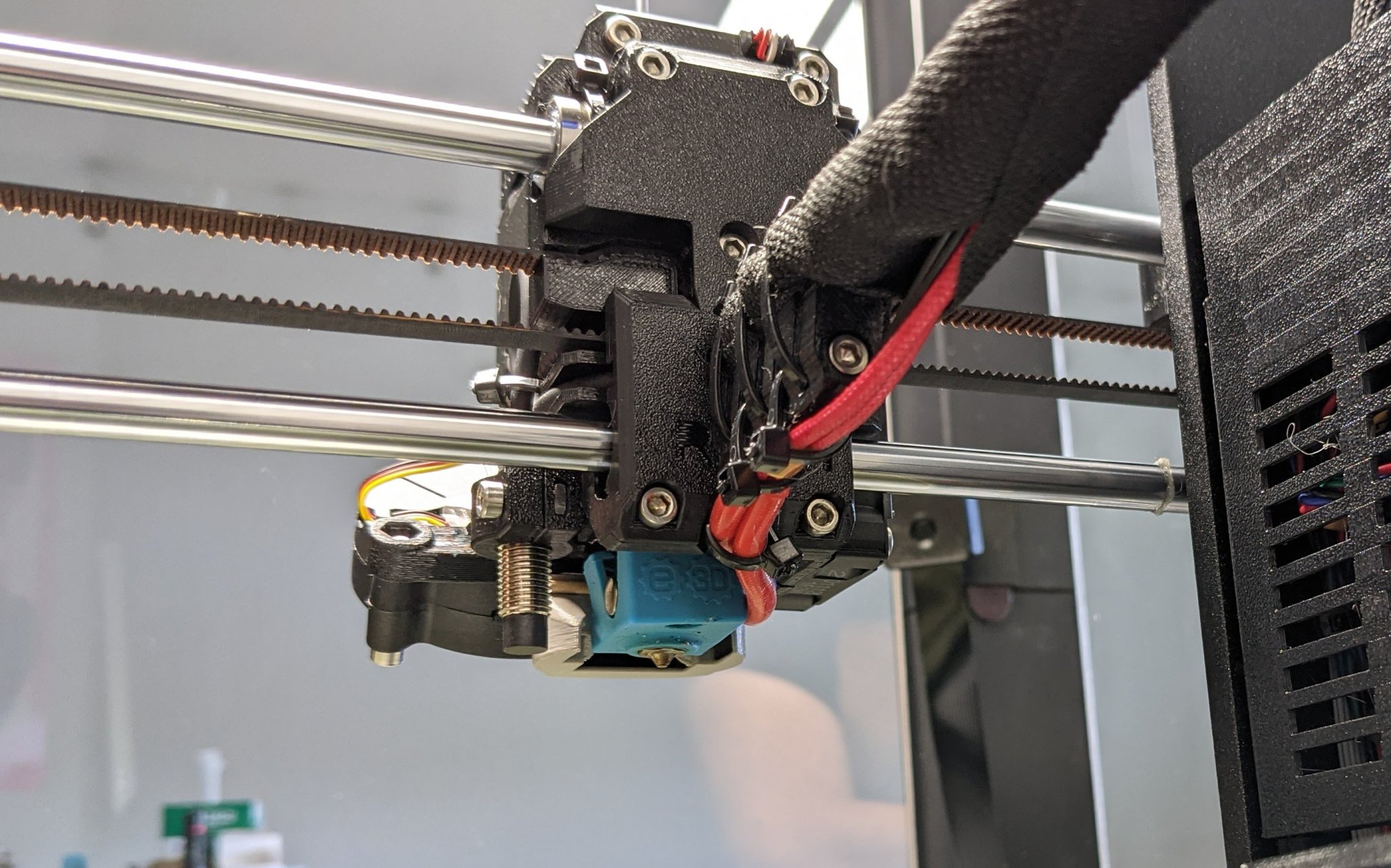 Cải tiến x-carriage MK3S+ với thiết kế hai phần dễ thay thế