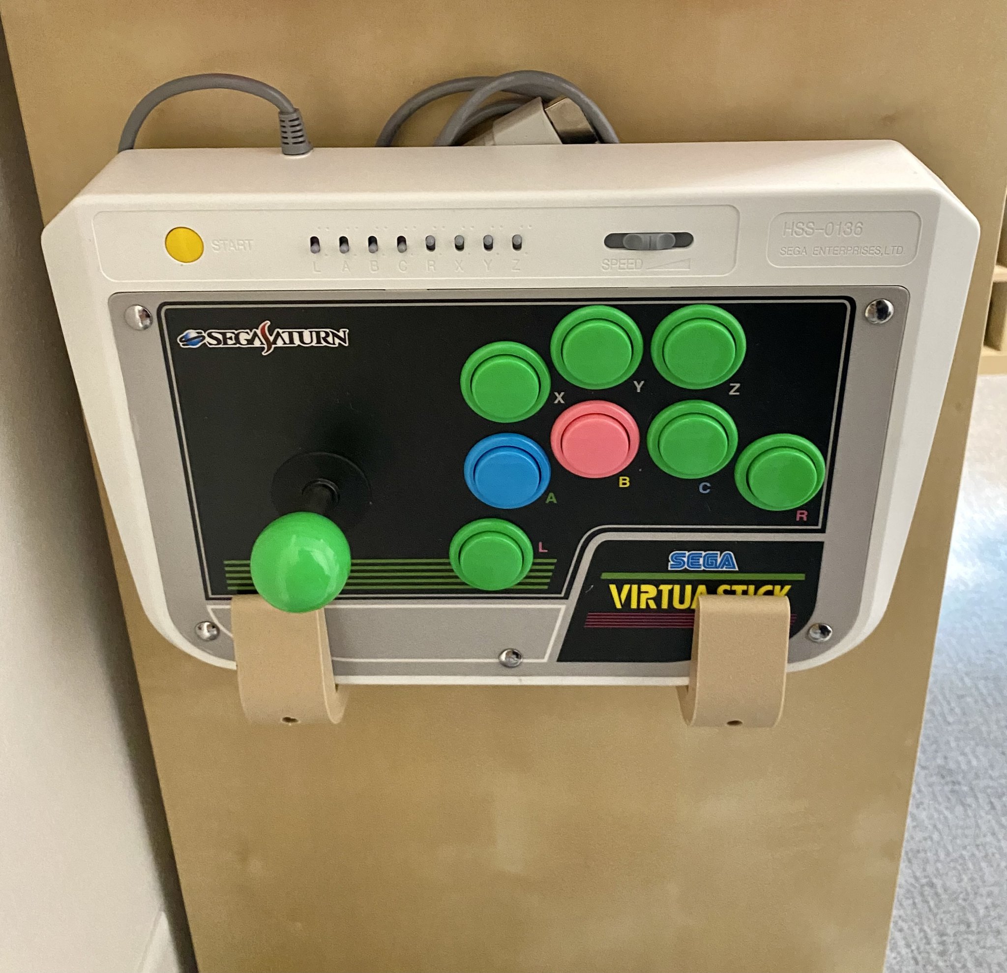 Giá đỡ tường cho bộ điều khiển arcade SEGA Saturn Virtua Stick