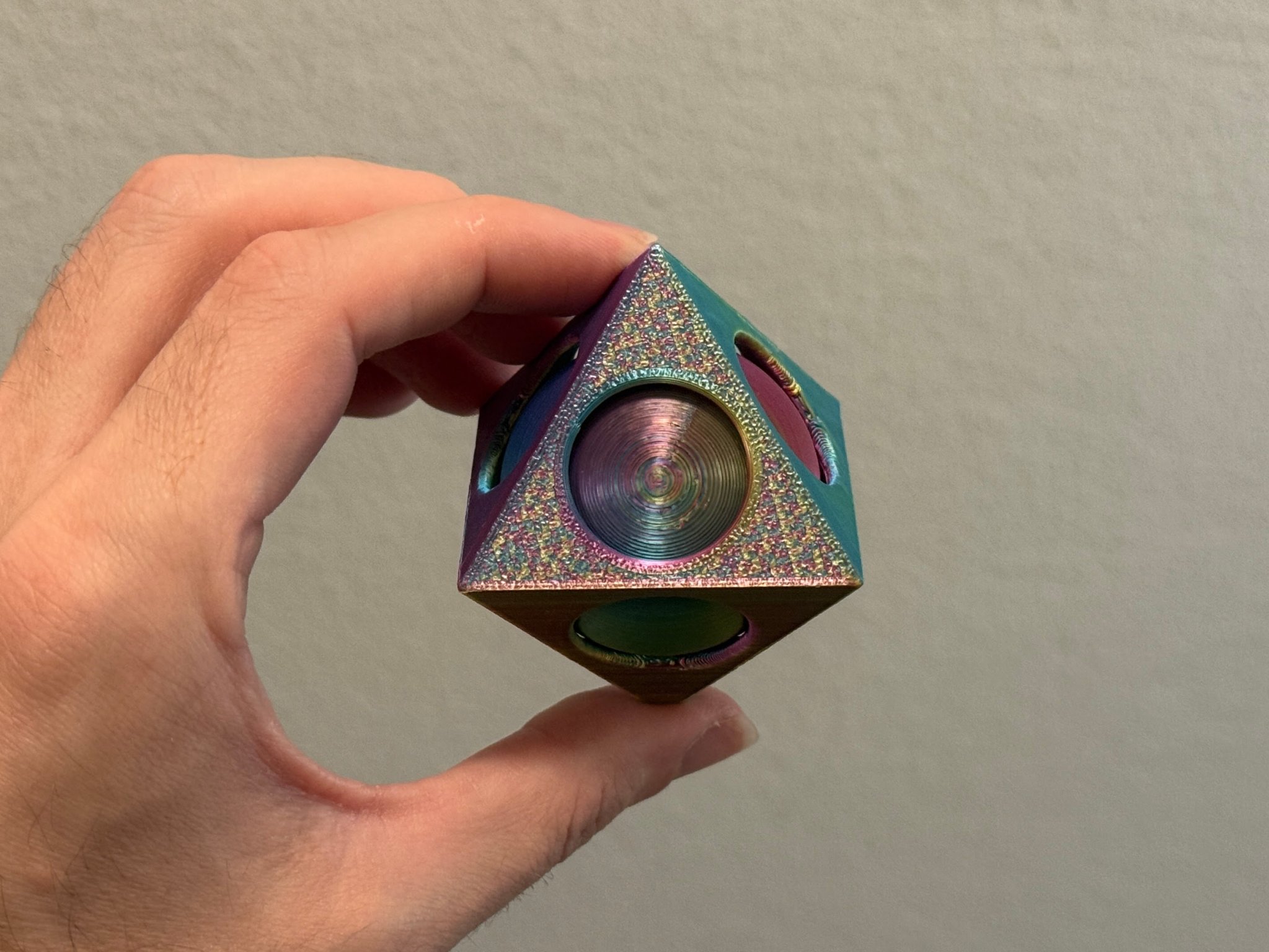 Cầu xoay bên trong khối bát diện | Đồ chơi fidget in-place