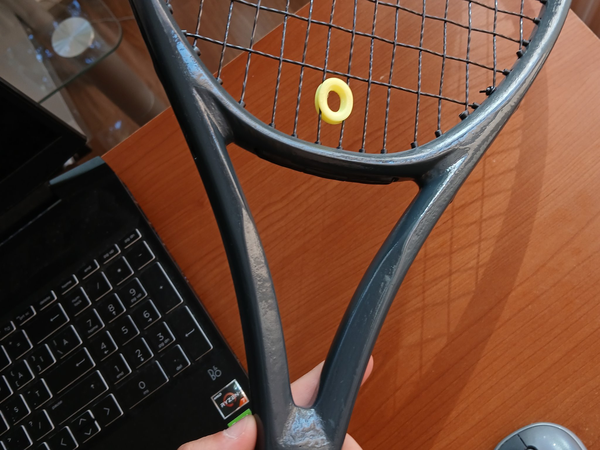 Bộ giảm chấn rung cho vợt tennis siêu nhẹ 85A tpu