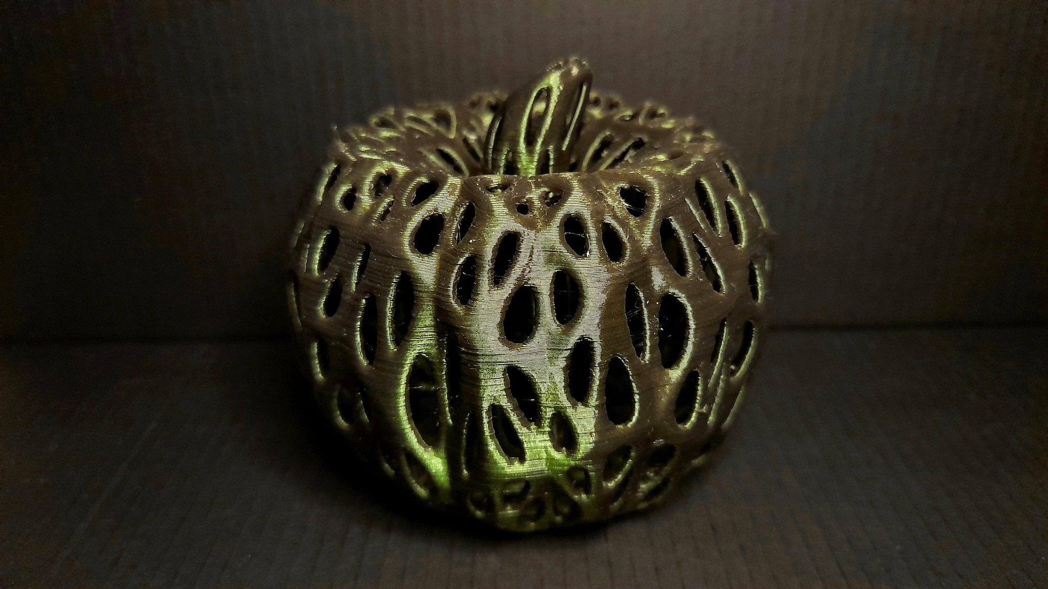 Trang trí bí ngô ma quái cho Halloween