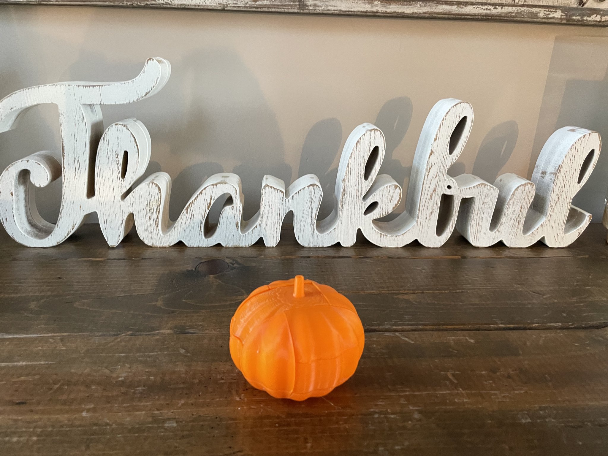 Câu đố 3D hình bí ngô cho trang trí Halloween