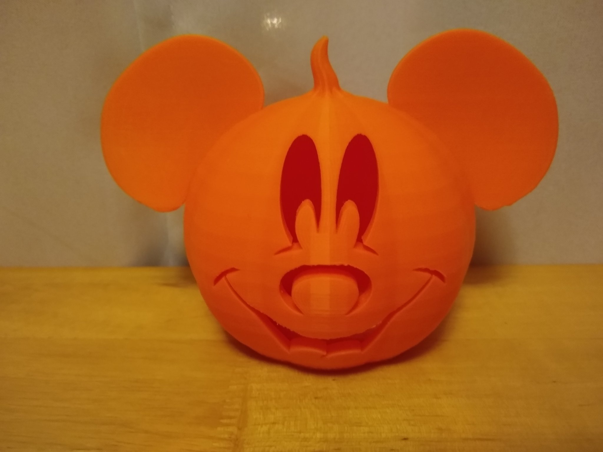 Đèn bí ngô Mickey Mouse trang trí Halloween