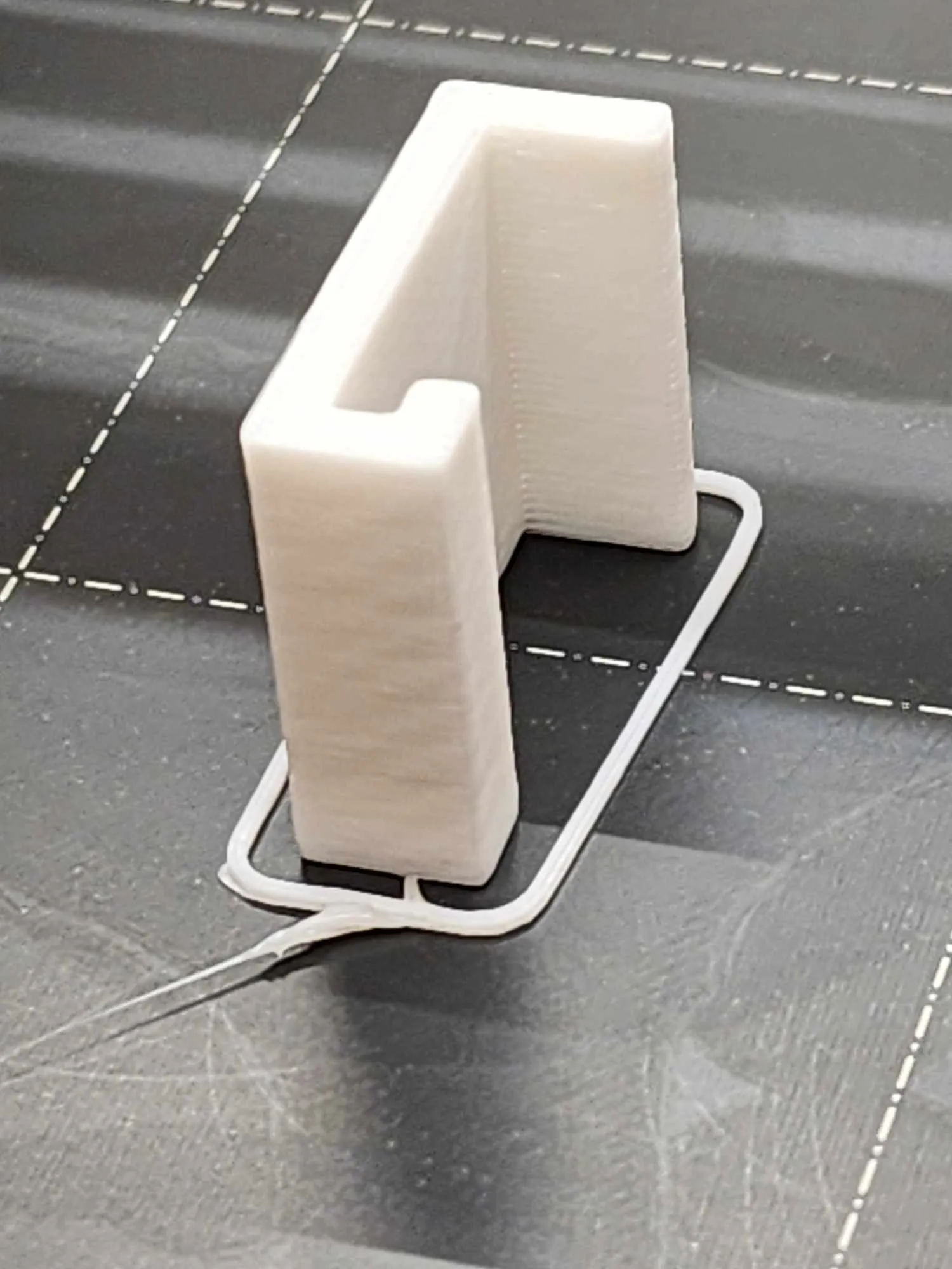 Kẹp cho ngăn kéo deli Frigidaire FRFS2823AD