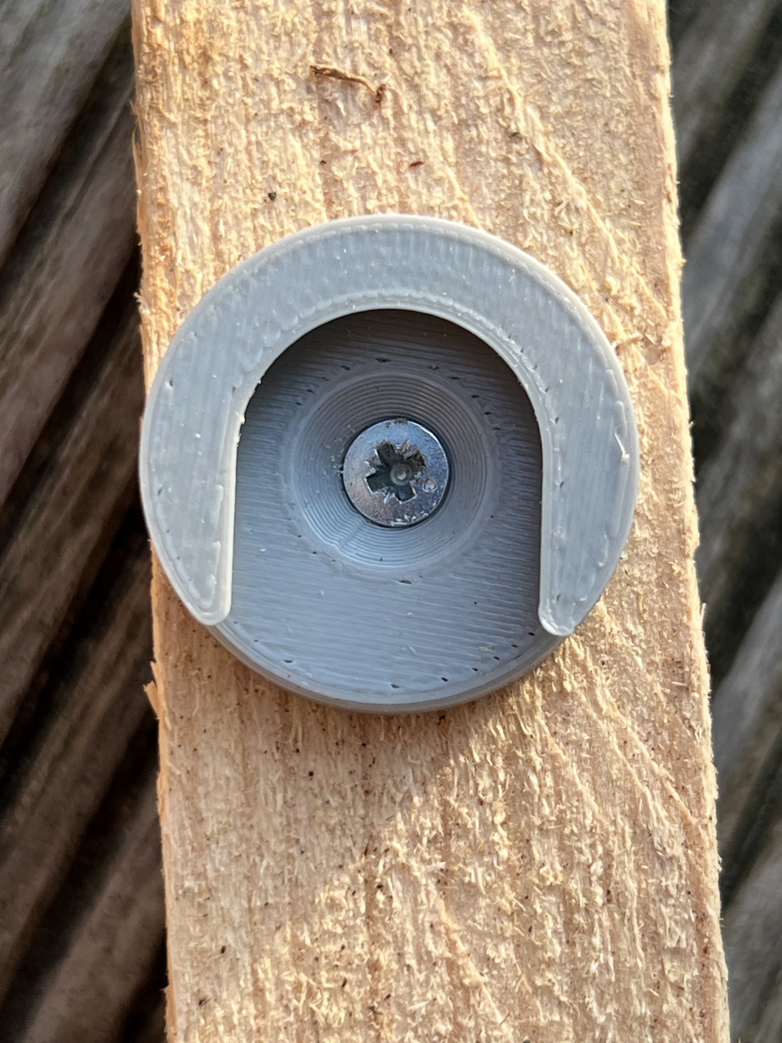 Giá đỡ đa năng đa kết nối cho tường