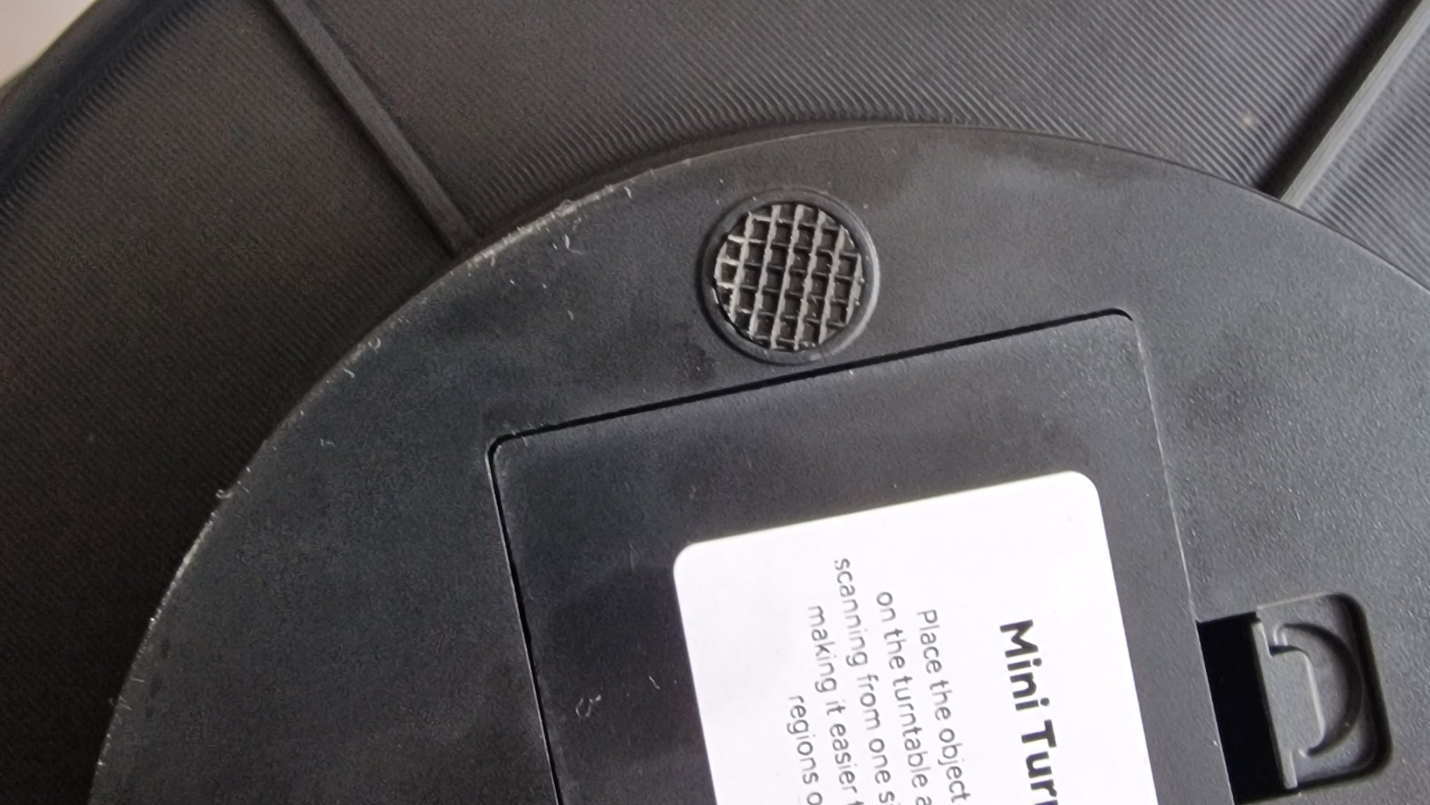 Bàn xoay mở rộng Revopoint với dấu hiệu đánh dấu