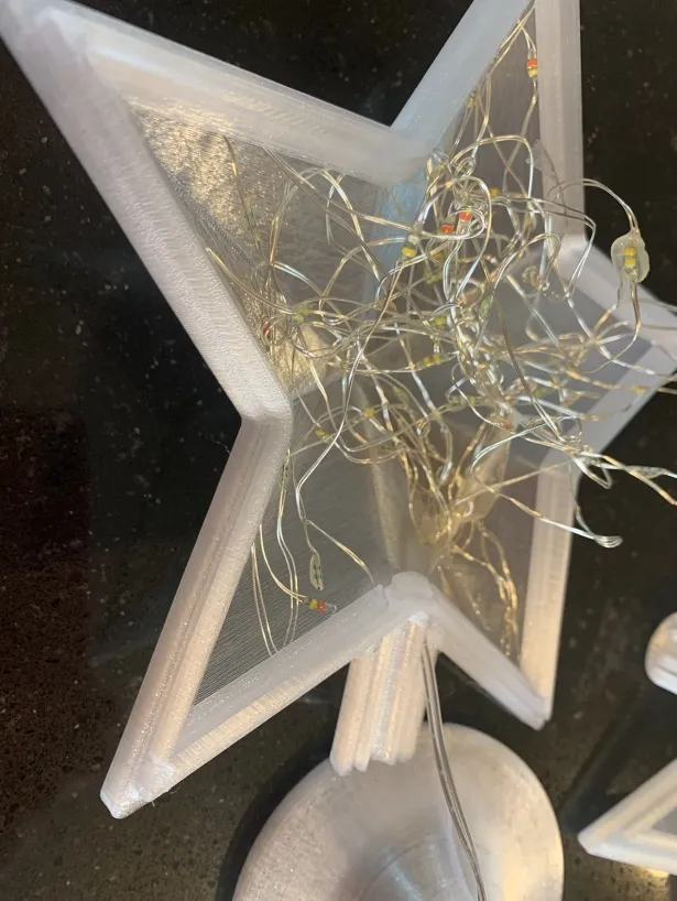 Ngôi sao lùn: Trang trí Giáng sinh với đèn LED đa dạng