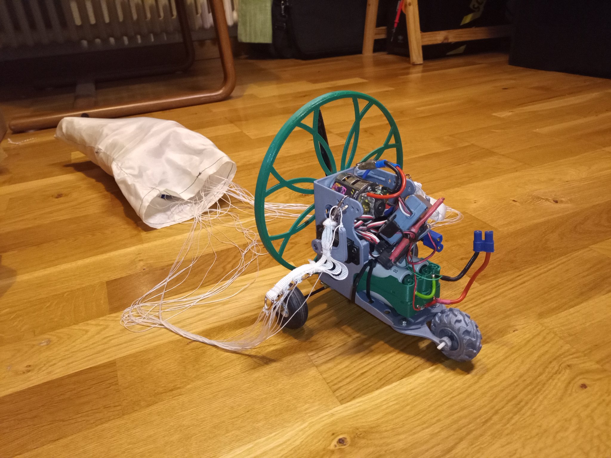 Xe đẩy paramotor RC kiểu trike cho mô hình nhỏ