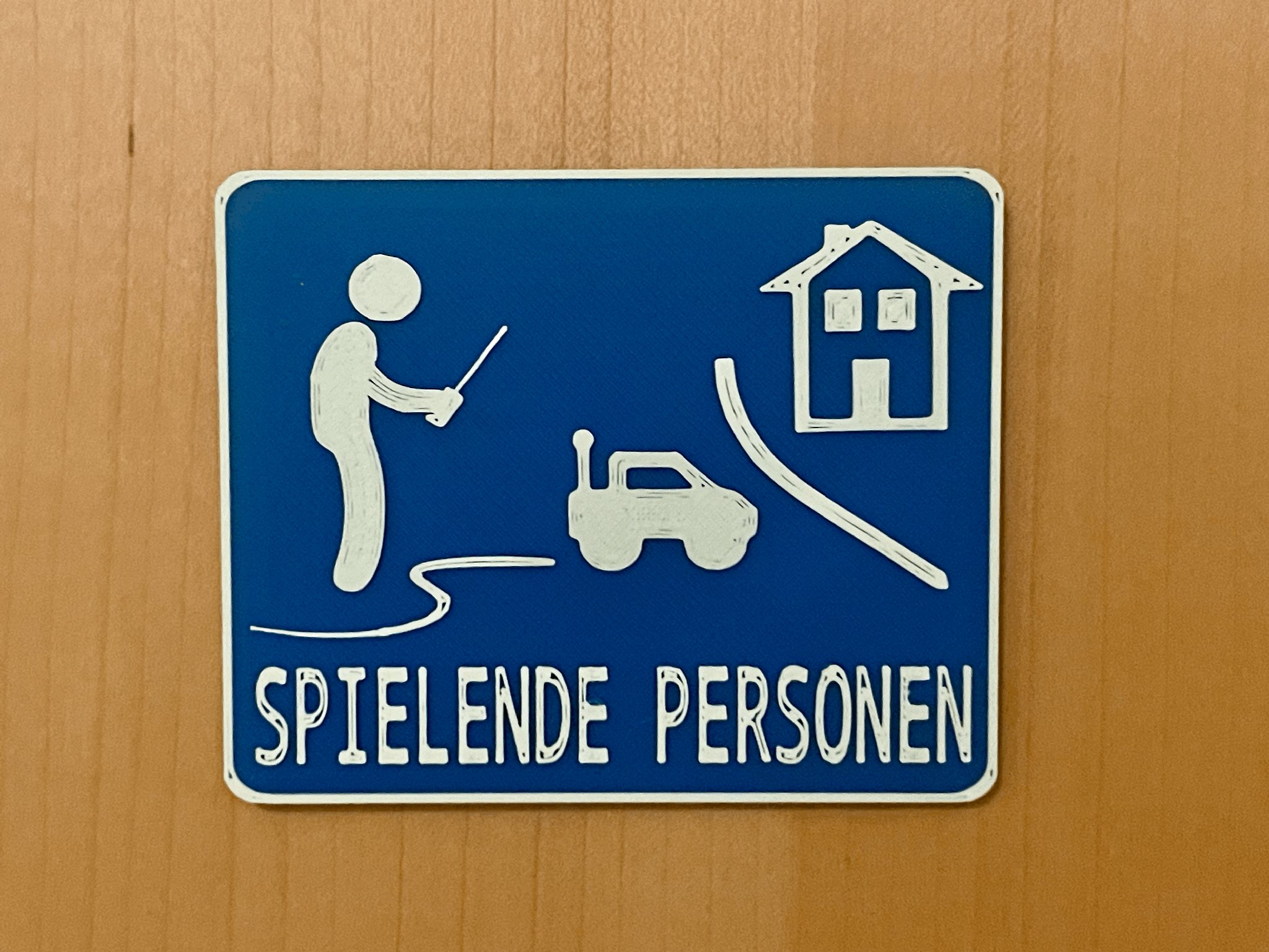 Biển Báo Người Đang Chơi, Đường Chơi Tỉ Lệ 1:10 RC Crawler