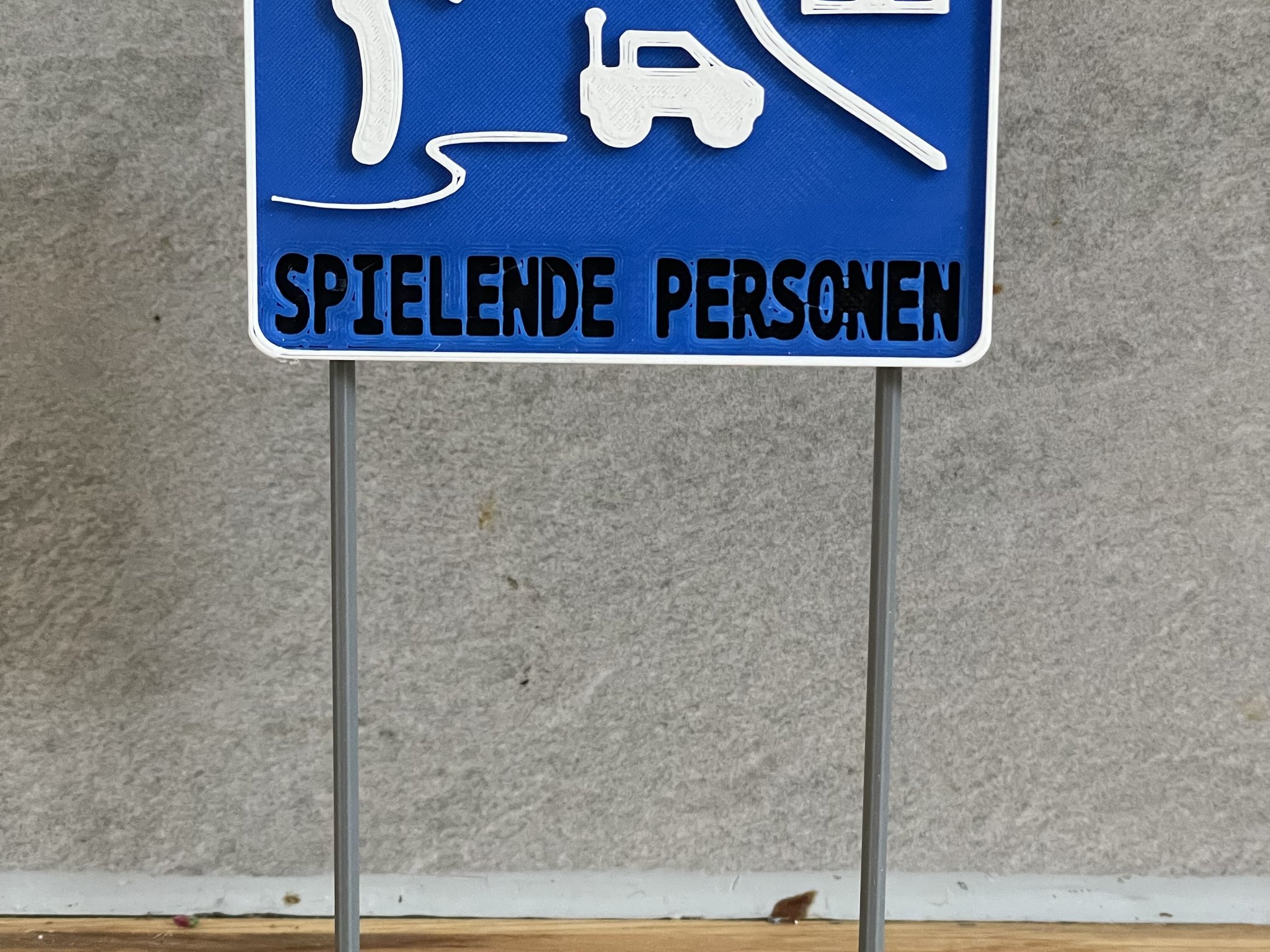 Biển Báo Người Đang Chơi, Đường Chơi Tỉ Lệ 1:10 RC Crawler