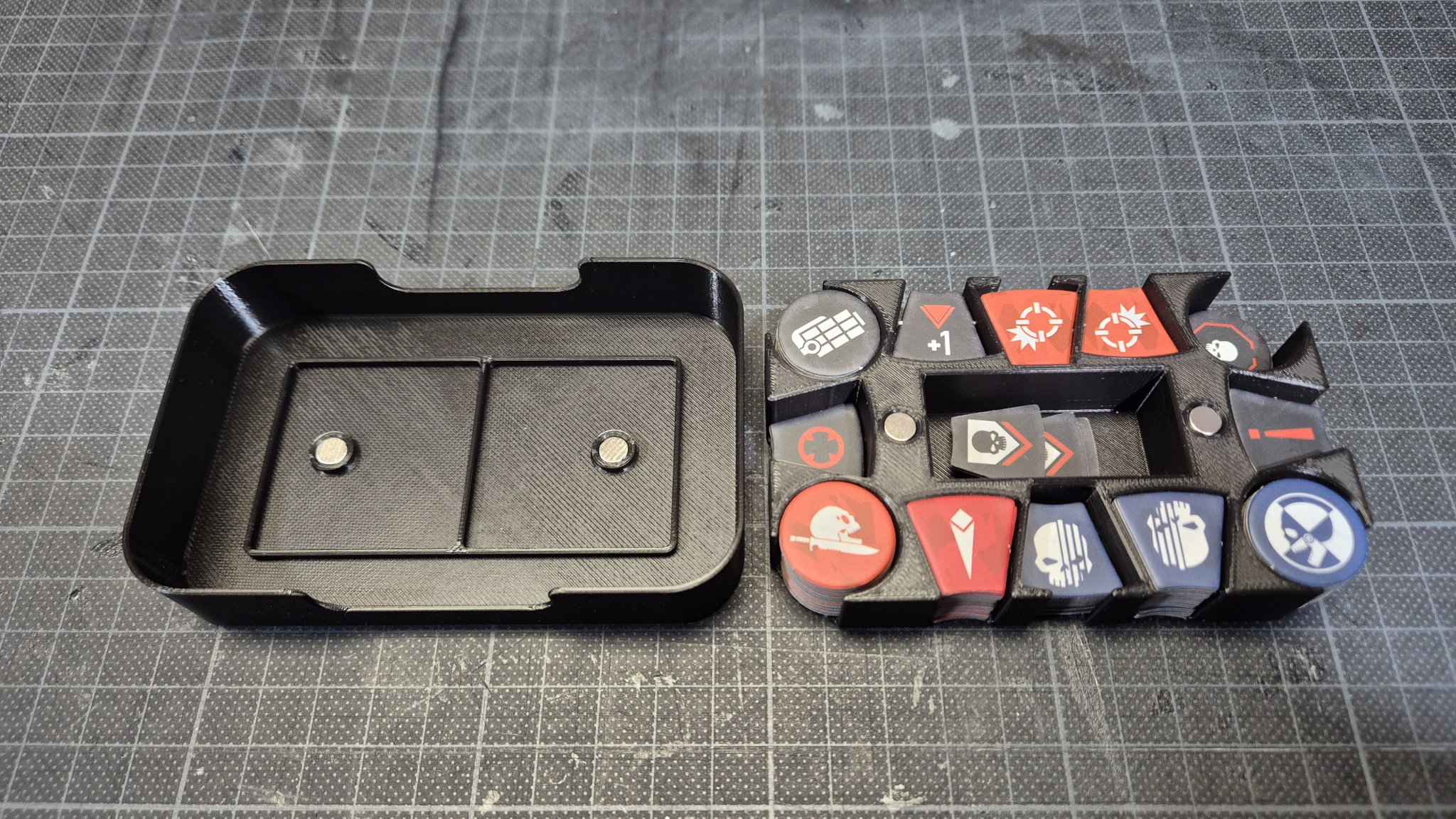 Hộp Đựng Thẻ Bài Kill Team 2024 Nhỏ Gọn