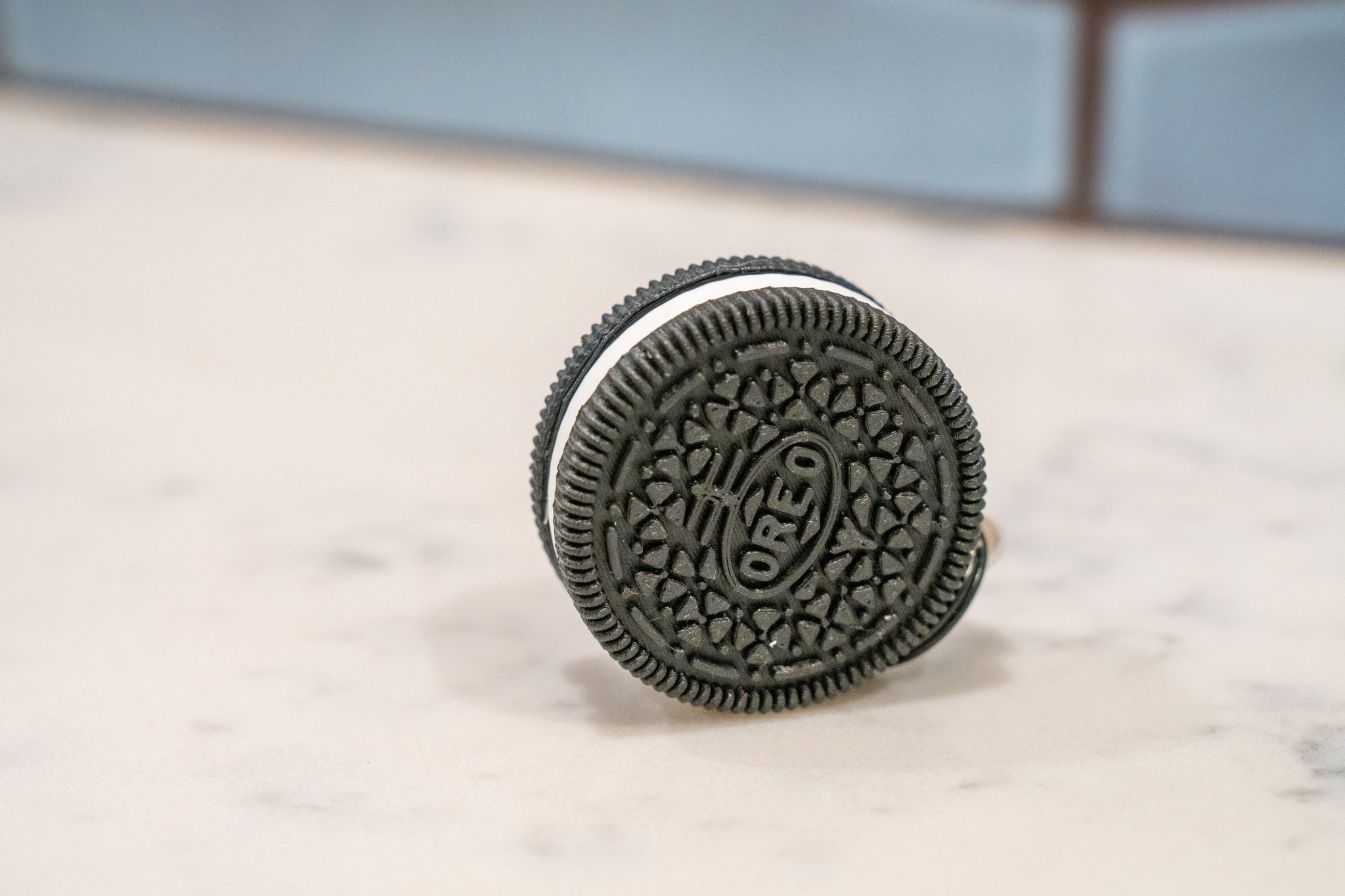 Móc Khóa Airtag Hình Oreo