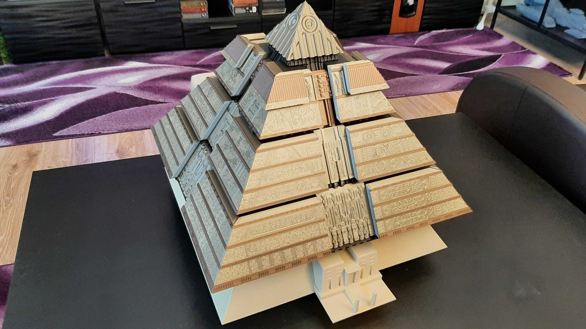 Tàu Kim Tự Tháp Lớp Cheops từ Stargate